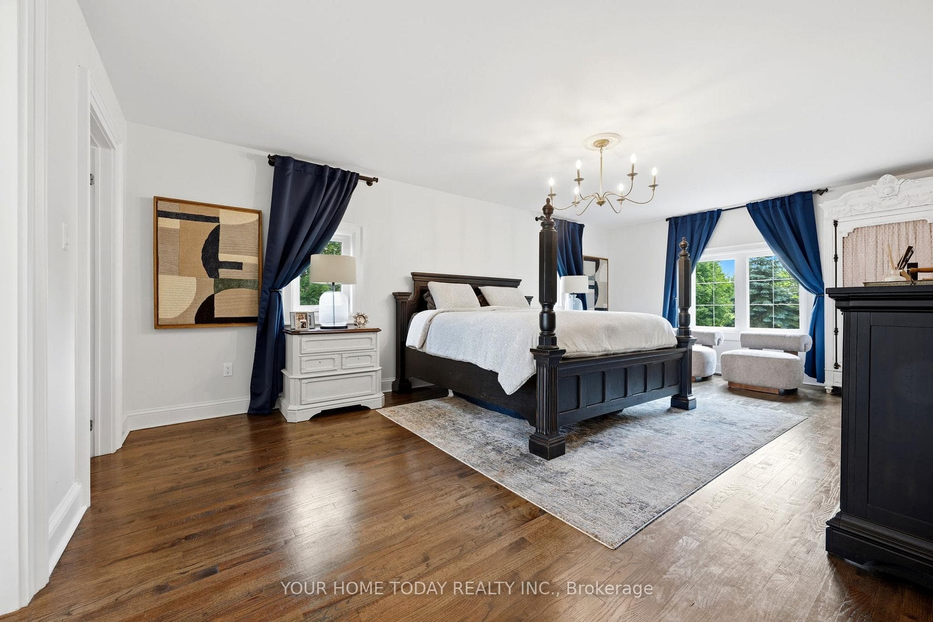 4925 Trafalgar Road photo 24