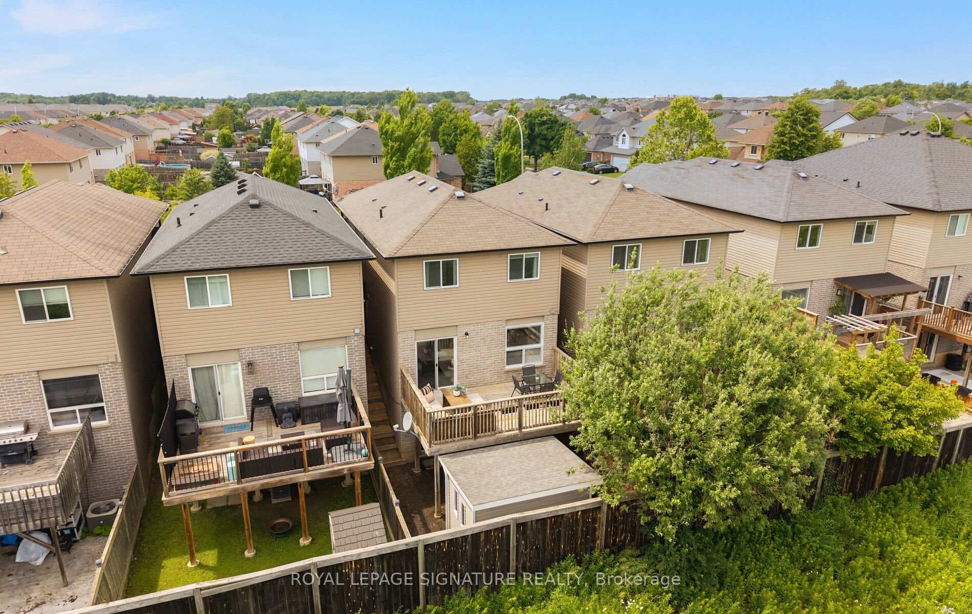 61 Thames Way photo 48