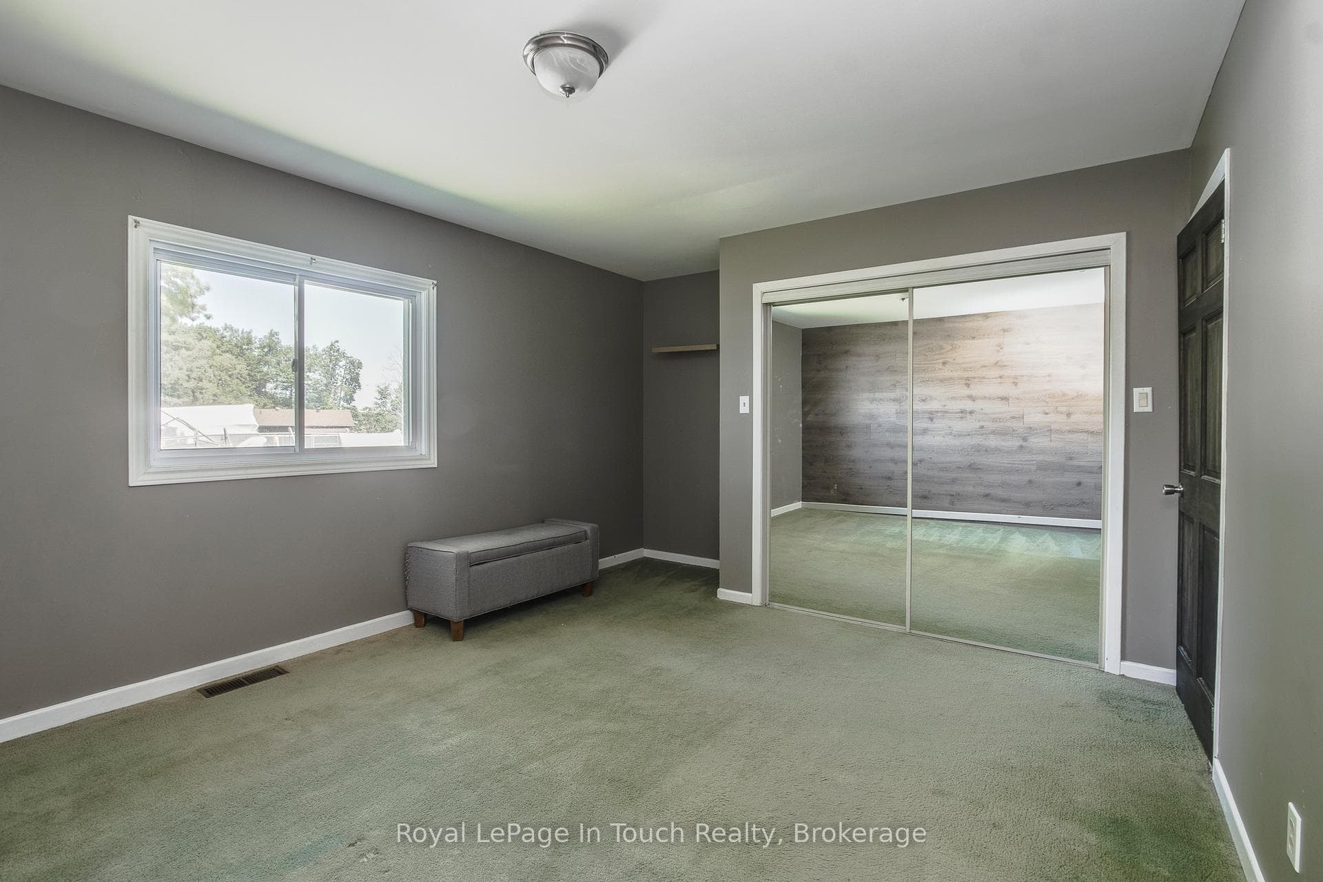 740 Balm Beach Road photo 21