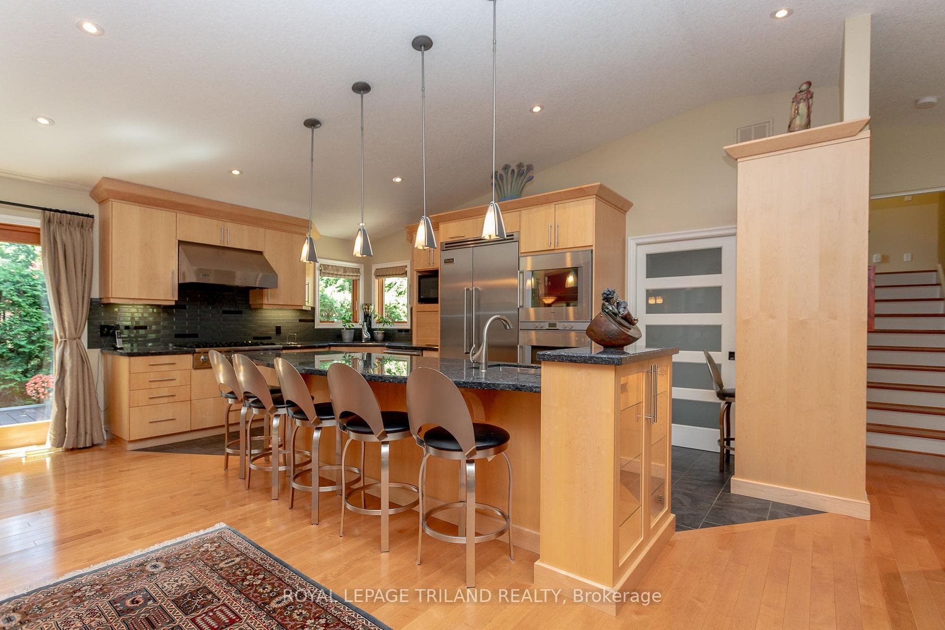 104 Bloomfield Drive photo 15