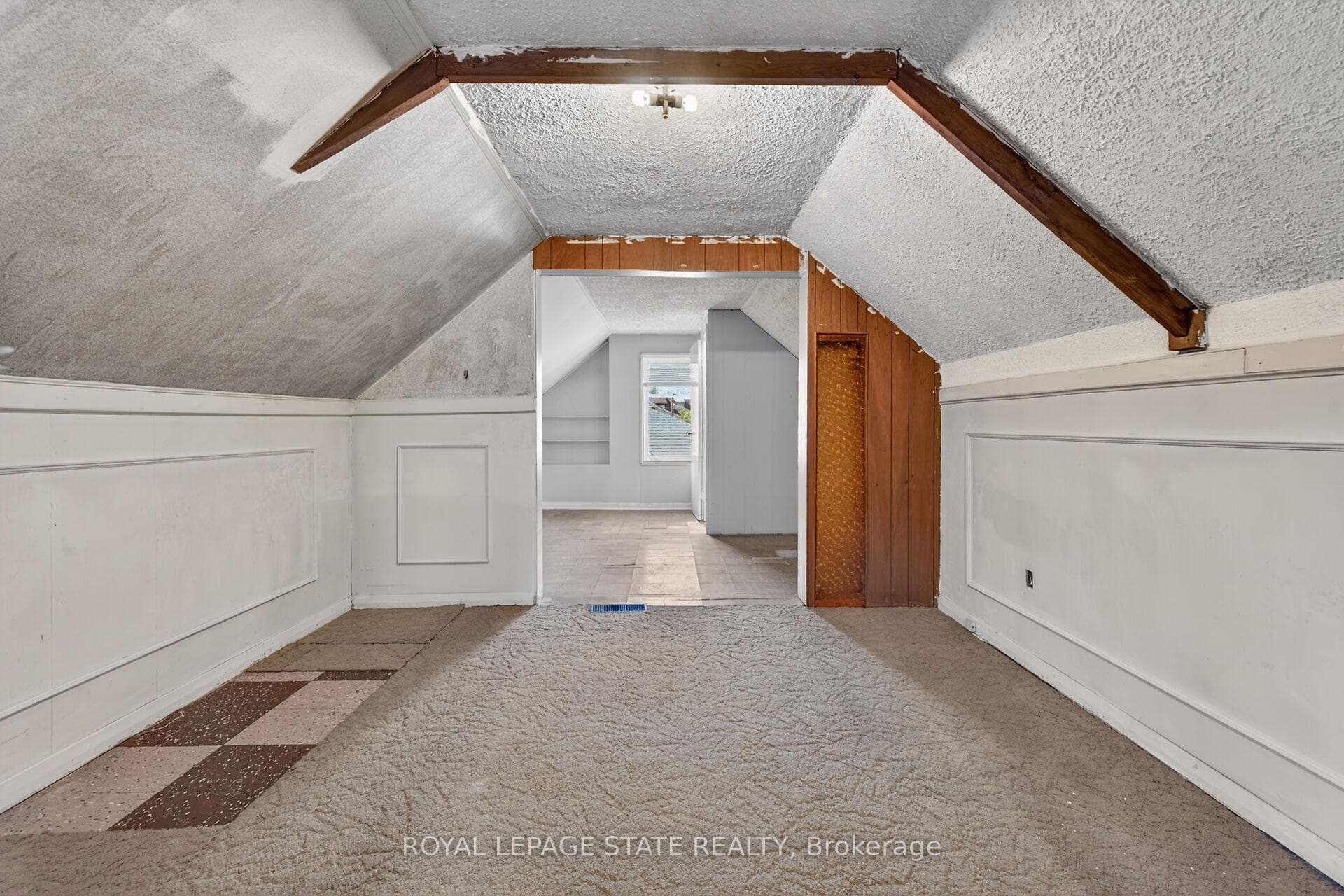 227 West 19th Street photo 19
