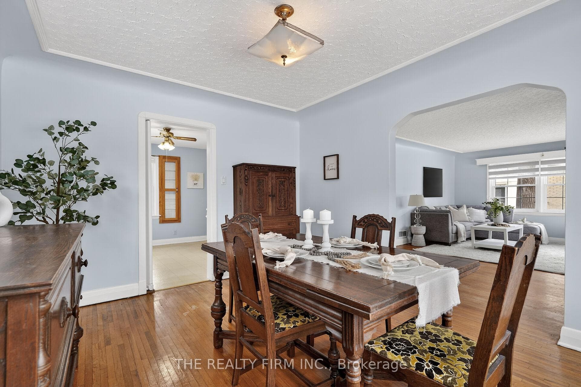 7061 Longwoods Road photo 9