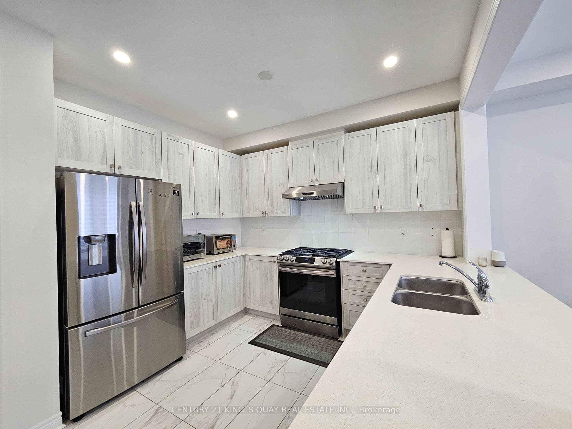 39 Ducharme Drive photo 7