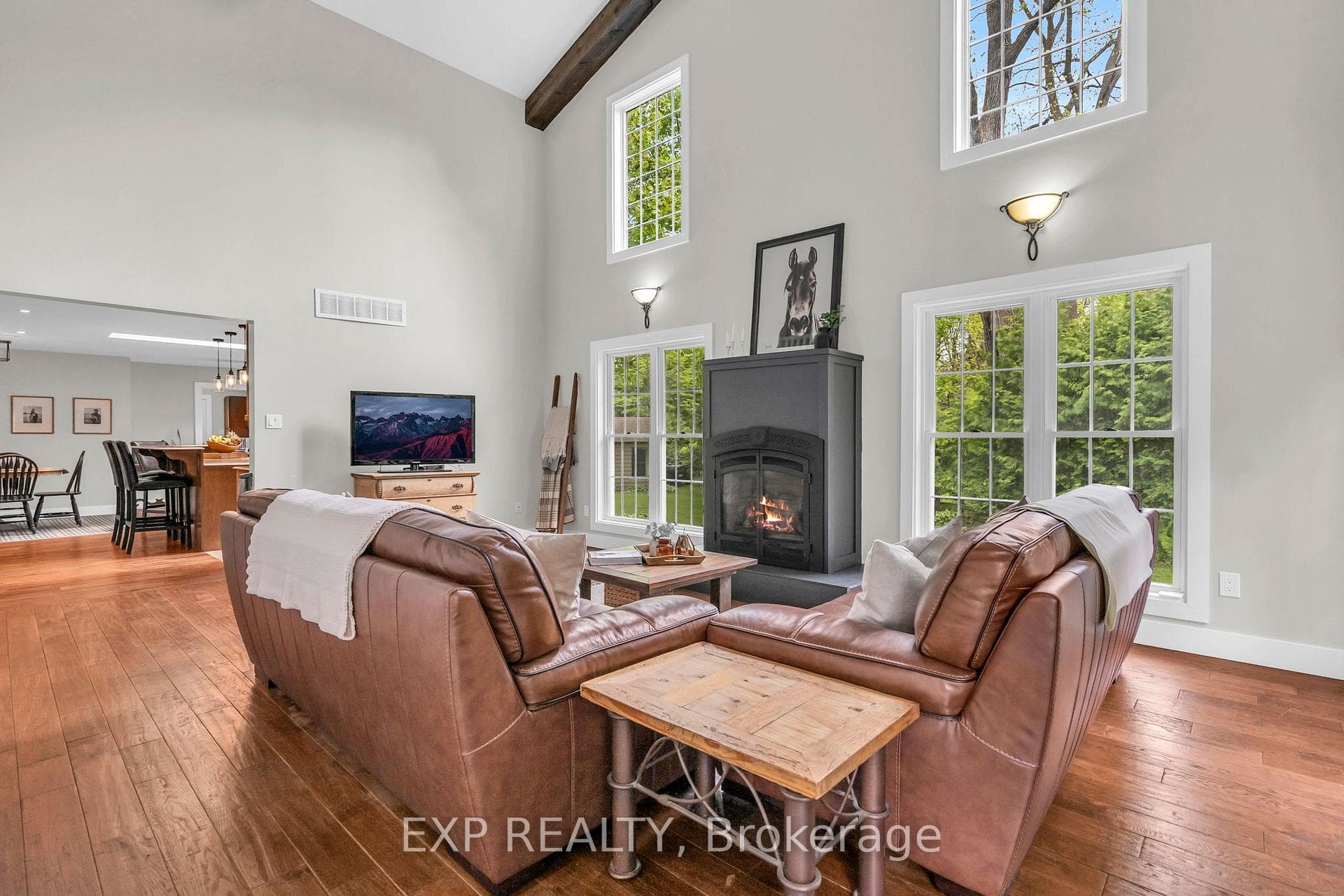 89 River Street photo 13