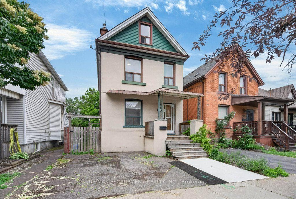 21 East Bend Avenue photo 2