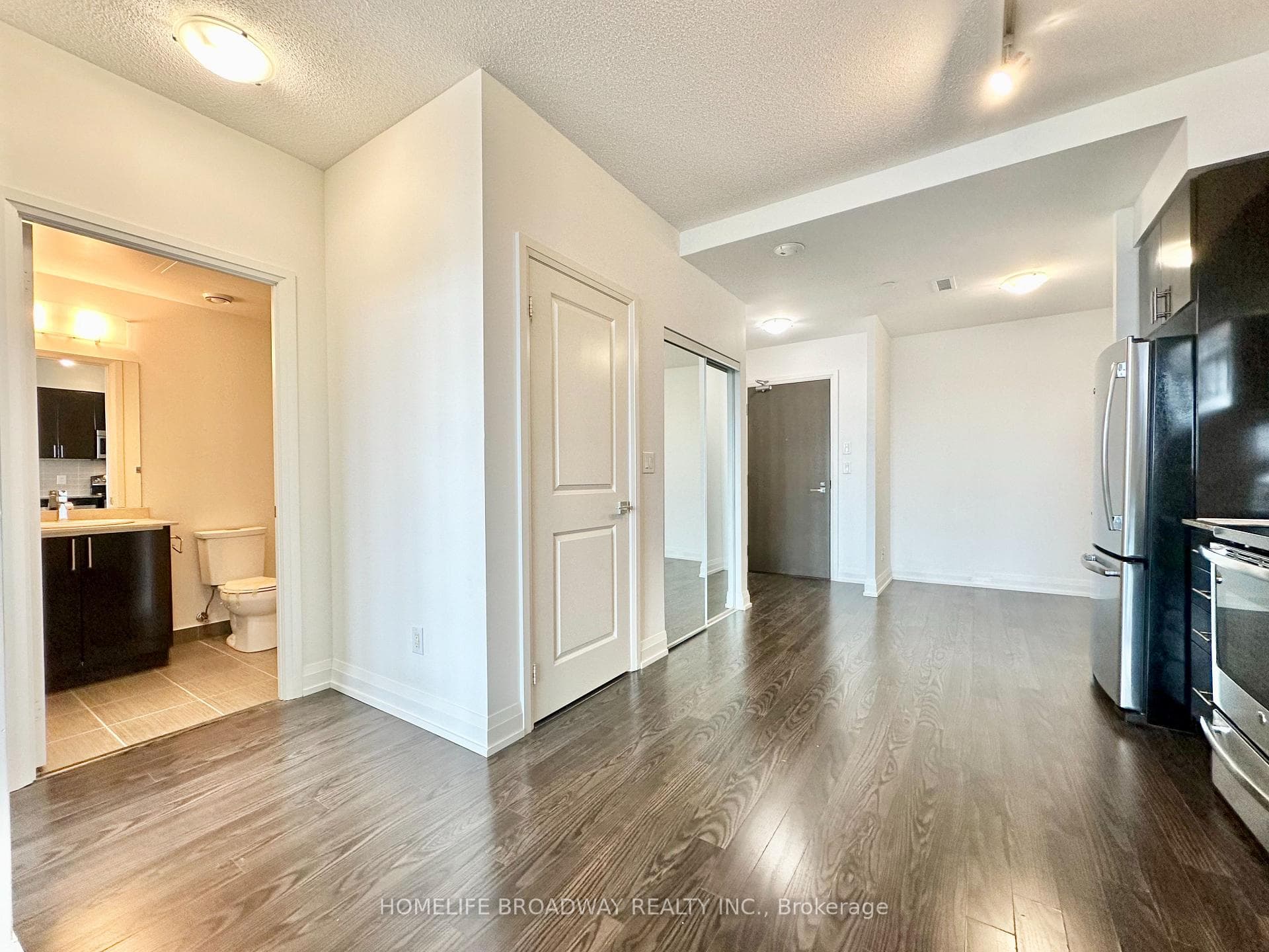 7161 Yonge Street Unit 2833 photo 13
