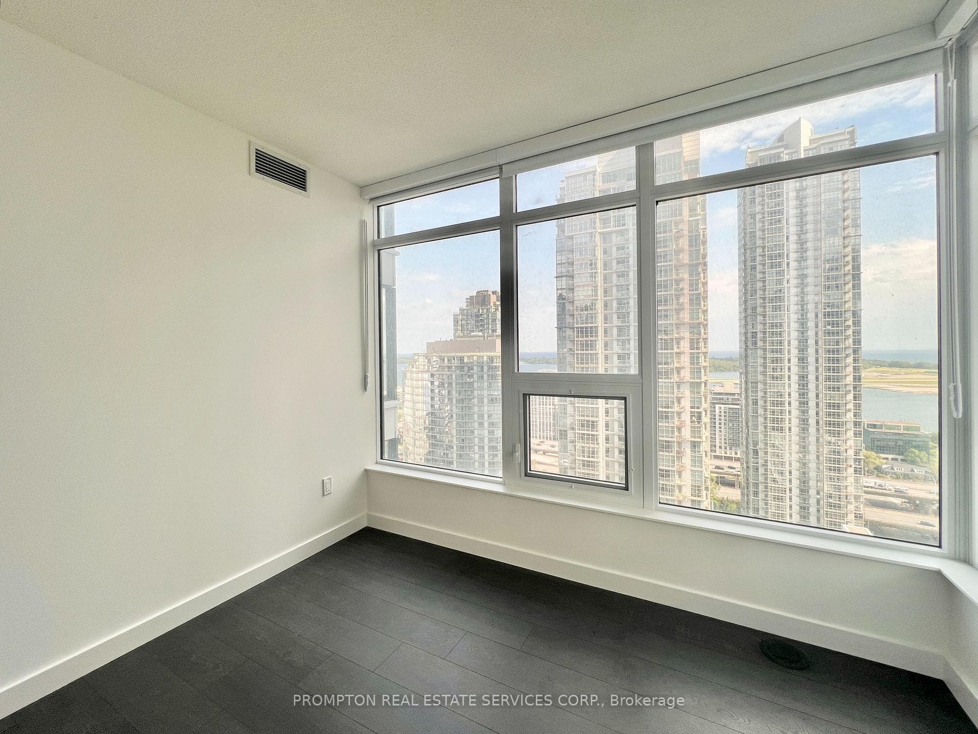 1 Concord Cityplace Way Unit 2810 photo 12
