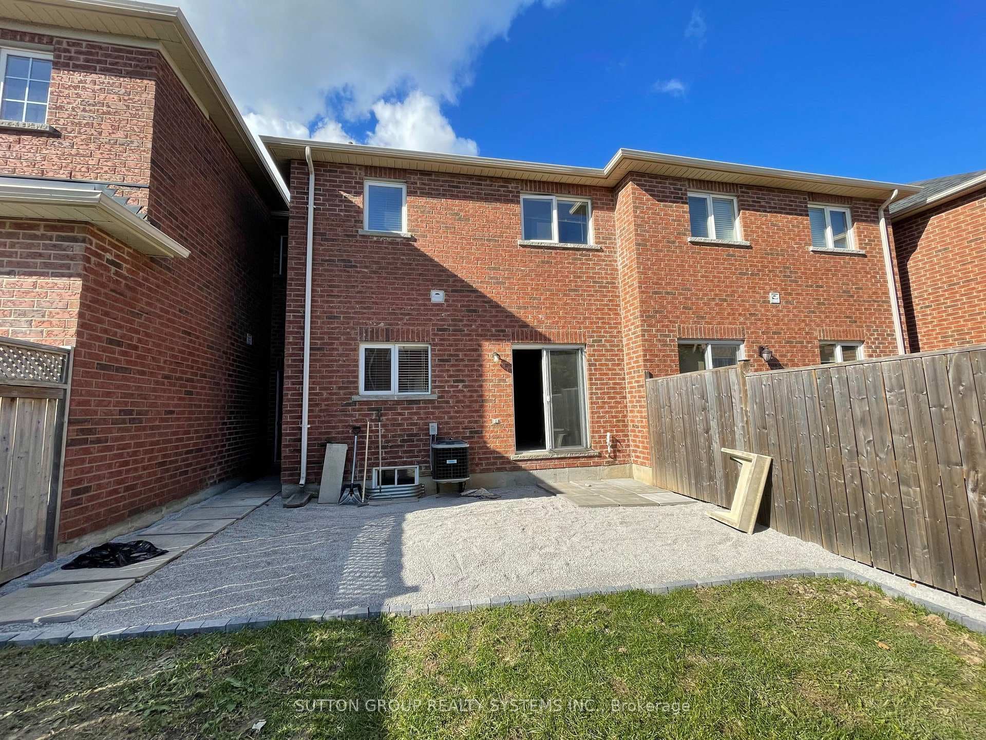 6 Raintree Drive photo 34