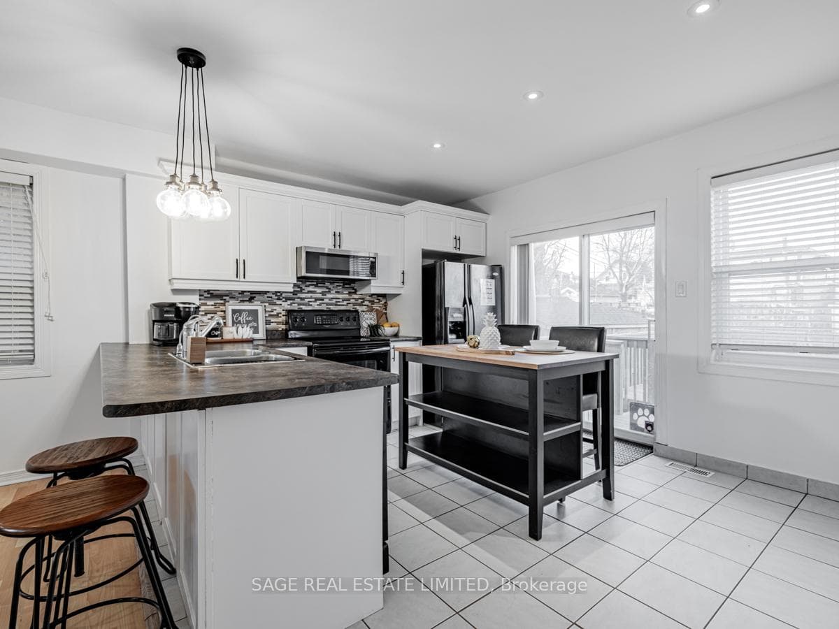 Eat in Kitchen with Walk Out to Garden