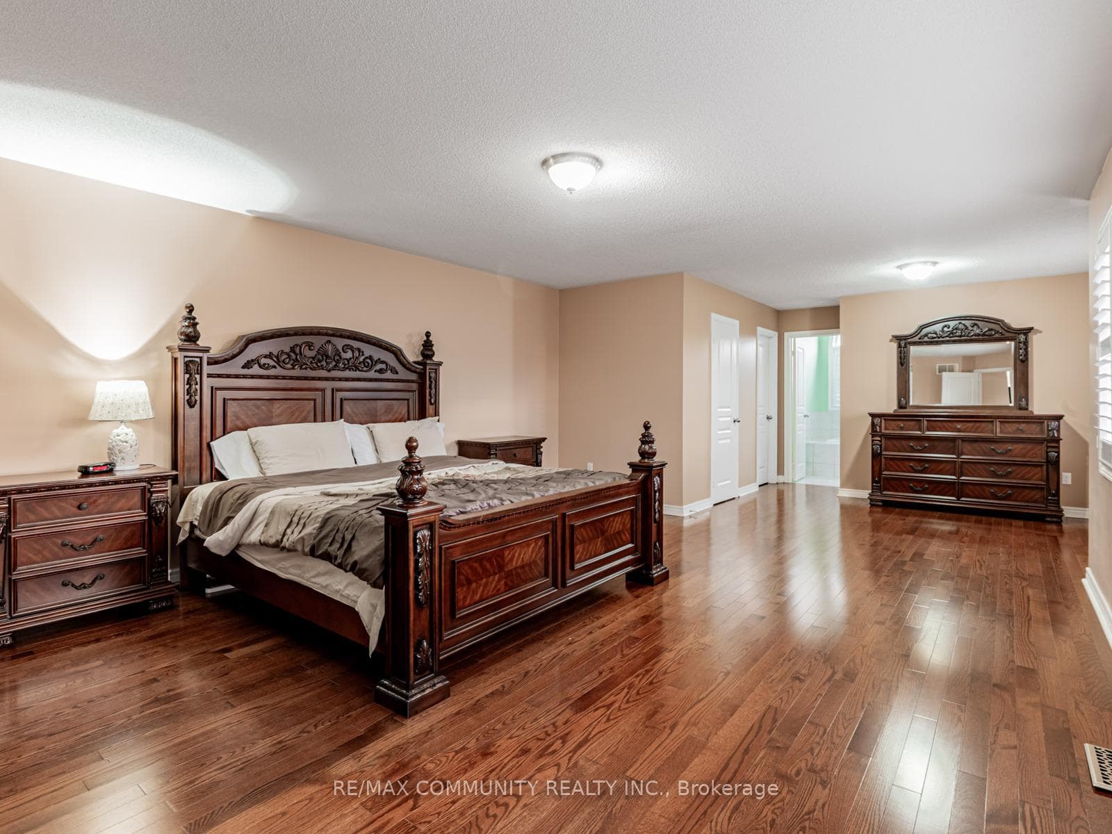 27 Windyton Avenue photo 22