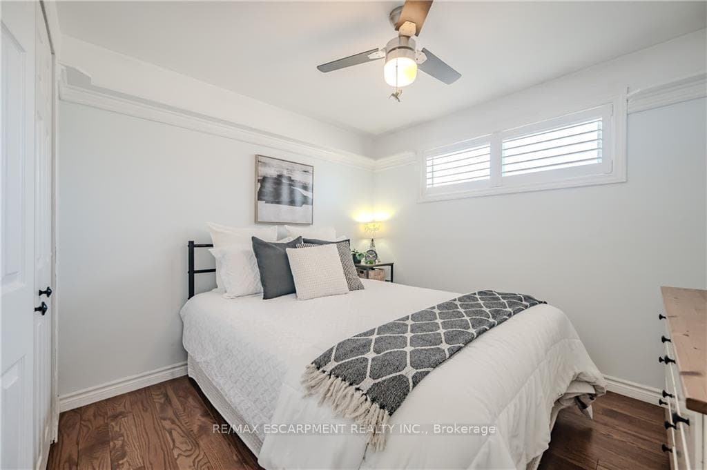 624 Mullin Way photo 18