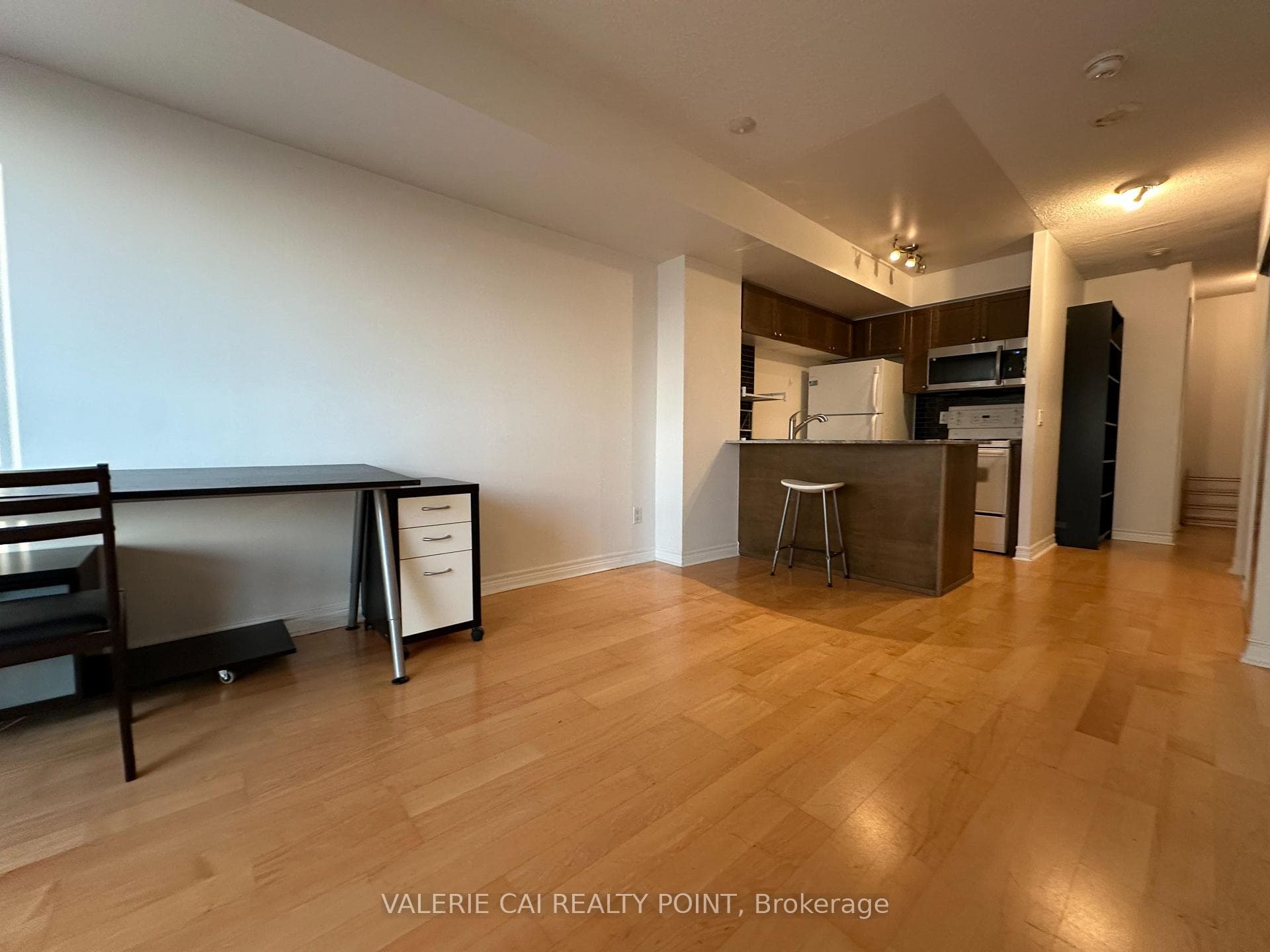 763 Bay Street Unit 2214 photo 6