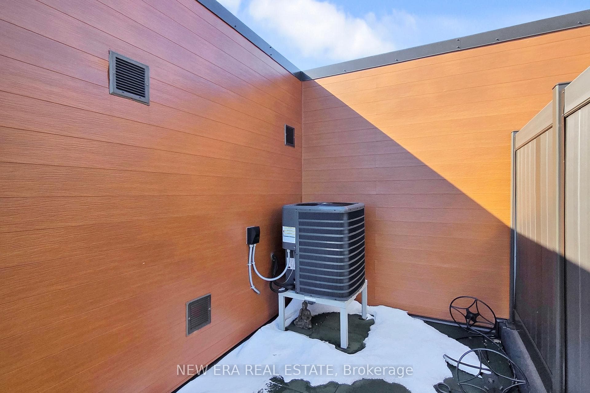 4015 Hickory Drive Unit 7 photo 18