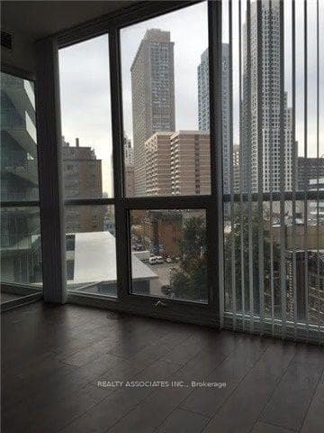 45 Charles Street Unit 807 photo 3