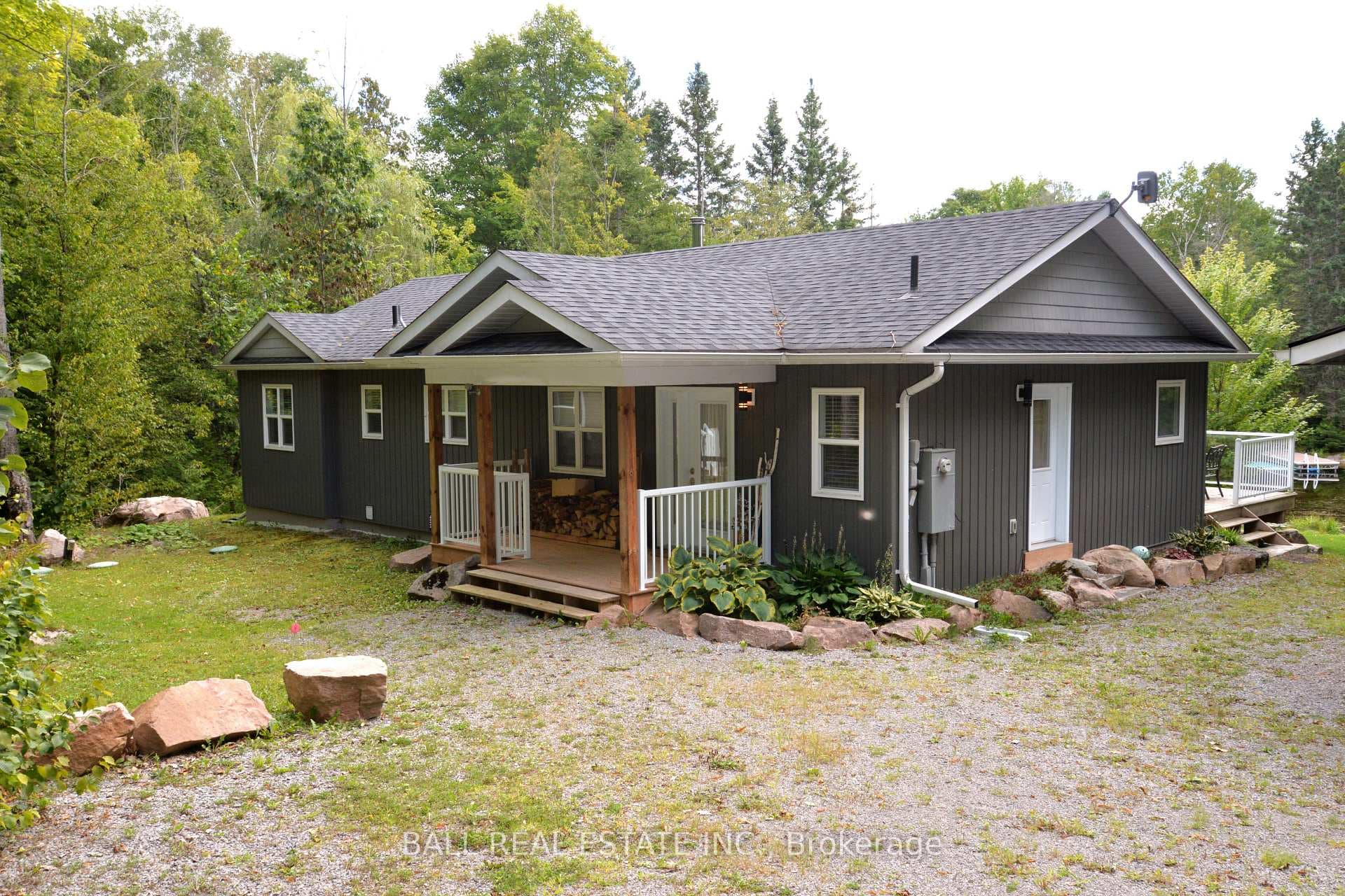 405 Philrick Drive photo 36