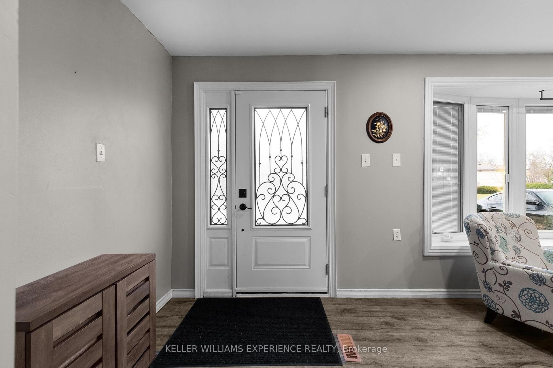 27 Rustic Crescent photo 4