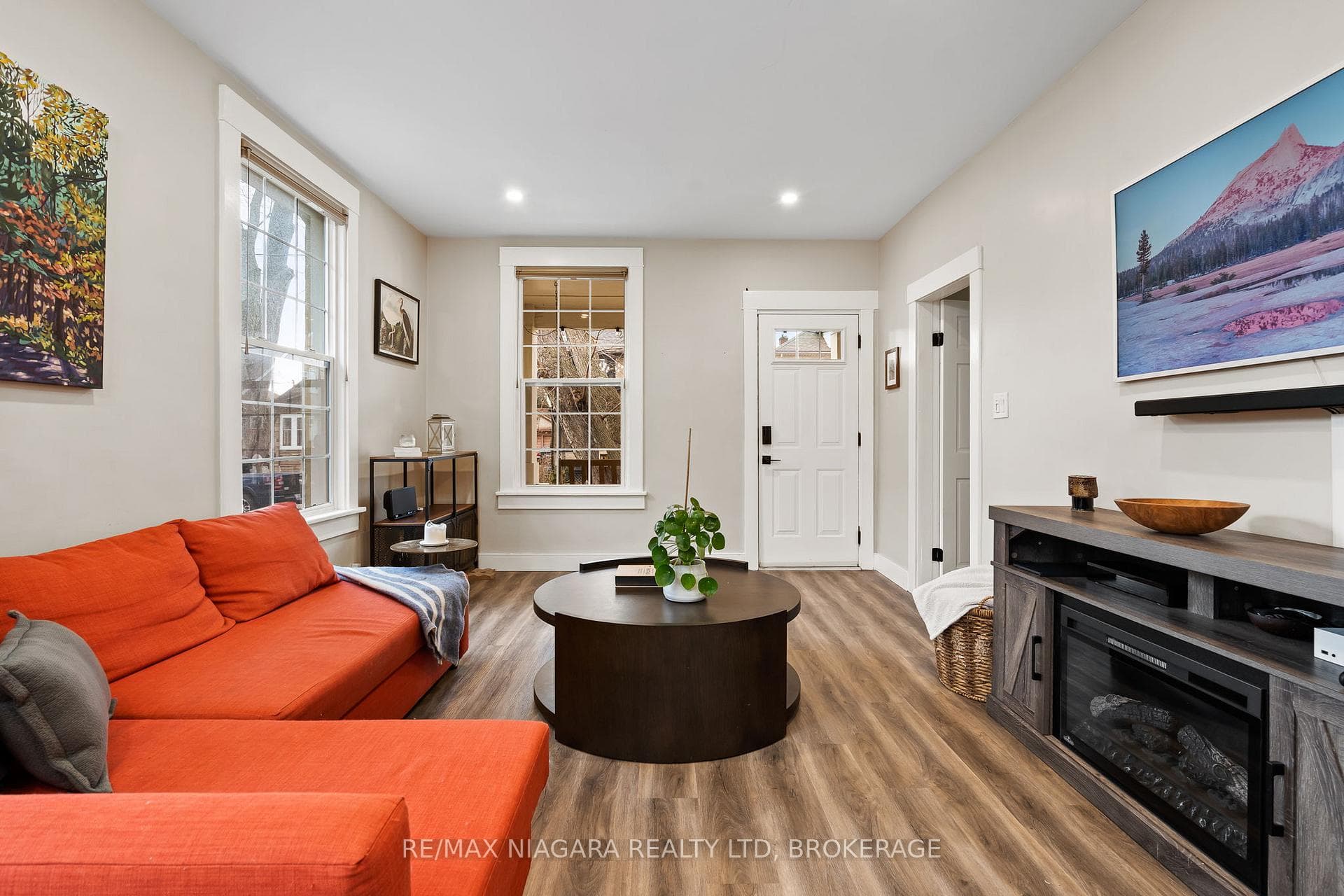 72 BEECH Street photo 11