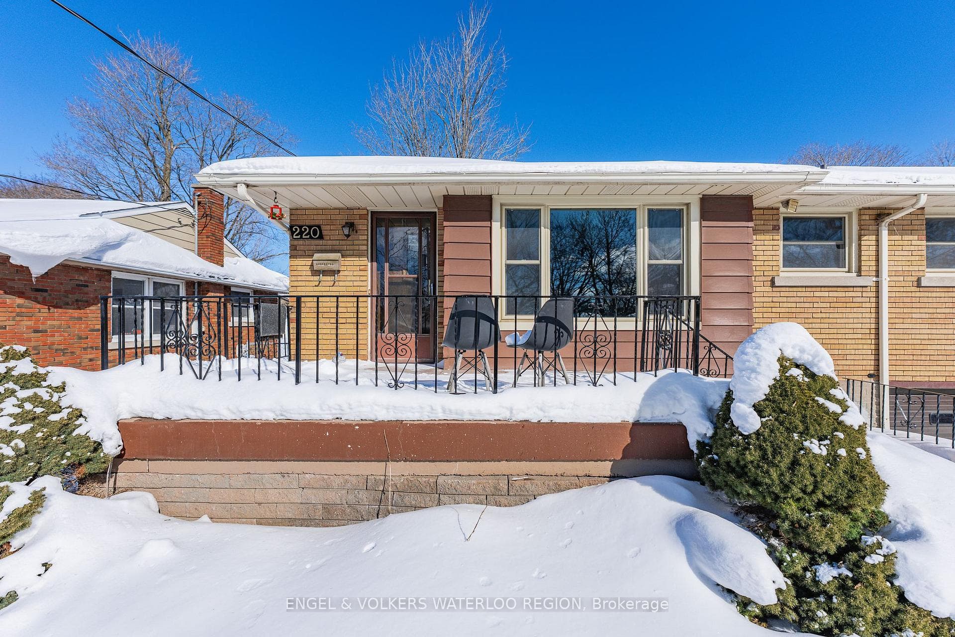 220 Clark Avenue photo 5
