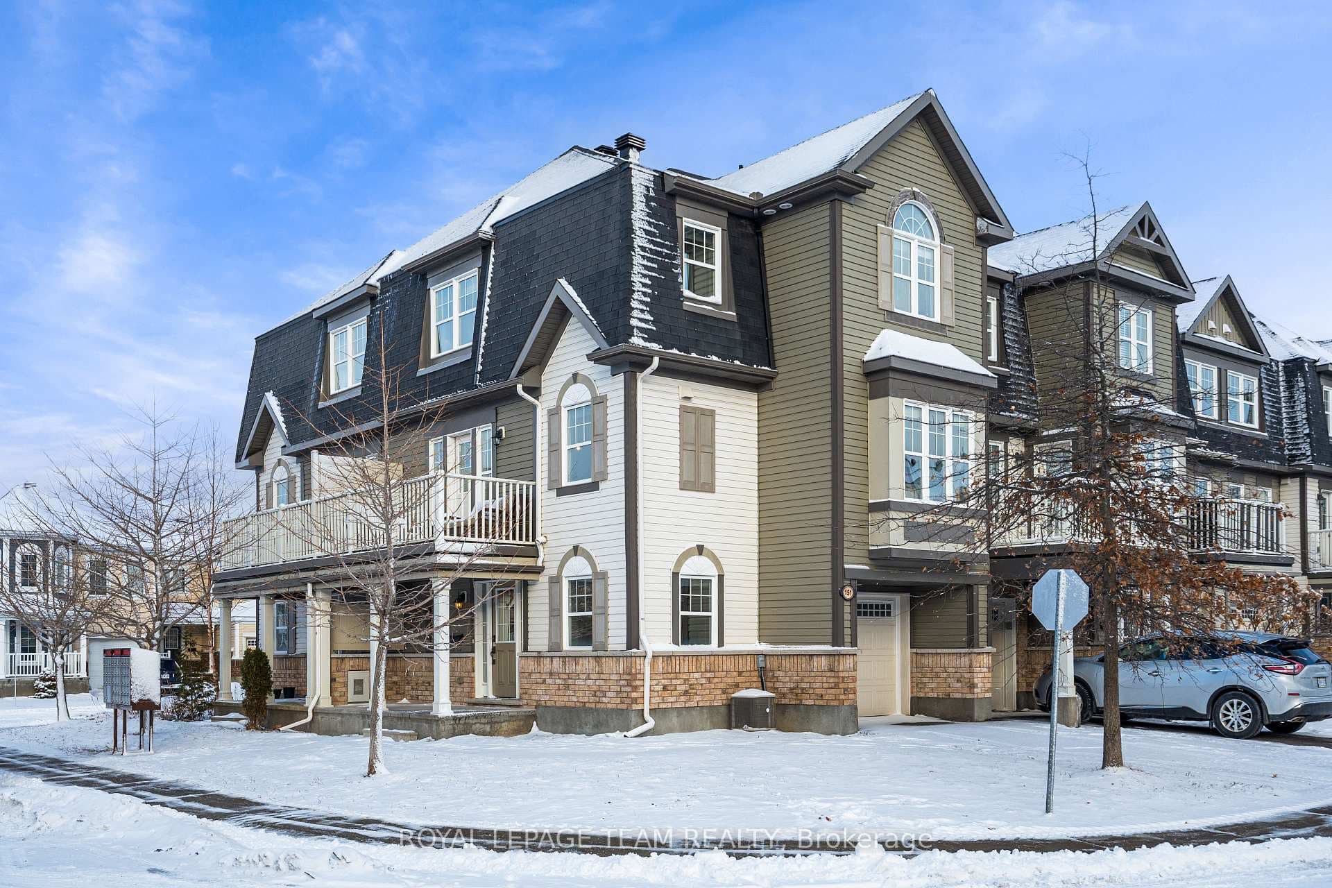 151 GRENADINE Street photo 3