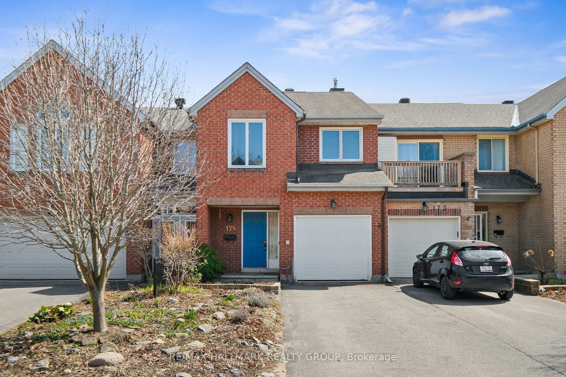 175 Dunbarton Court photo 1