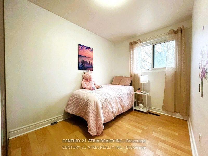154 Freshmeadow Drive photo 19