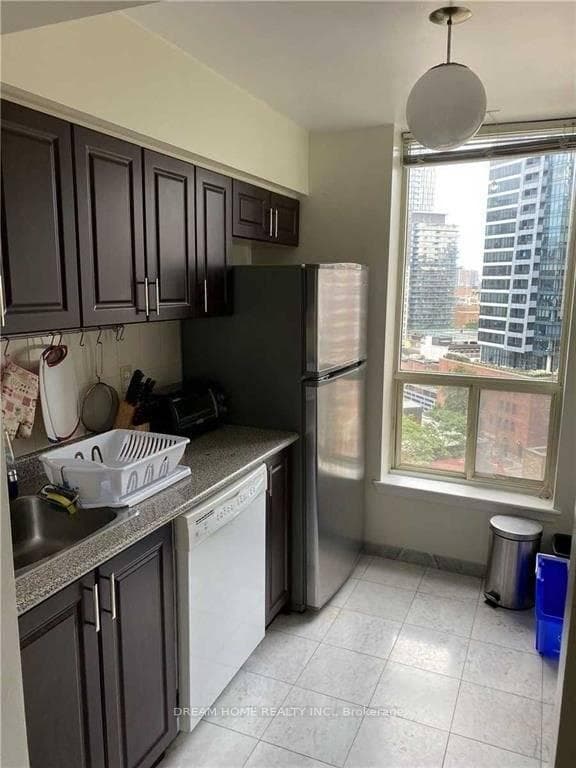44 St Joseph Street Unit 1106 photo 13