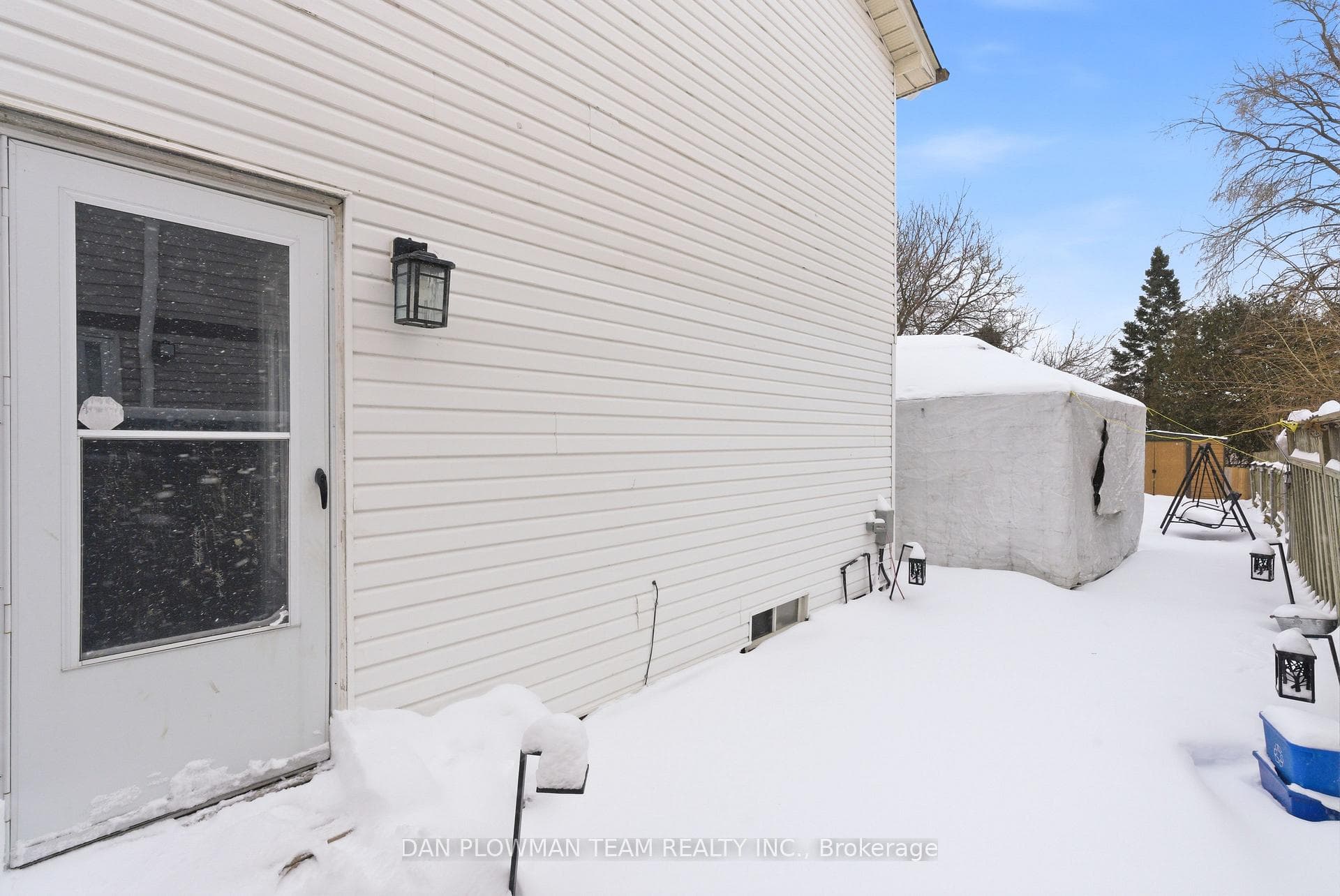303 Phillip Murray Avenue photo 34