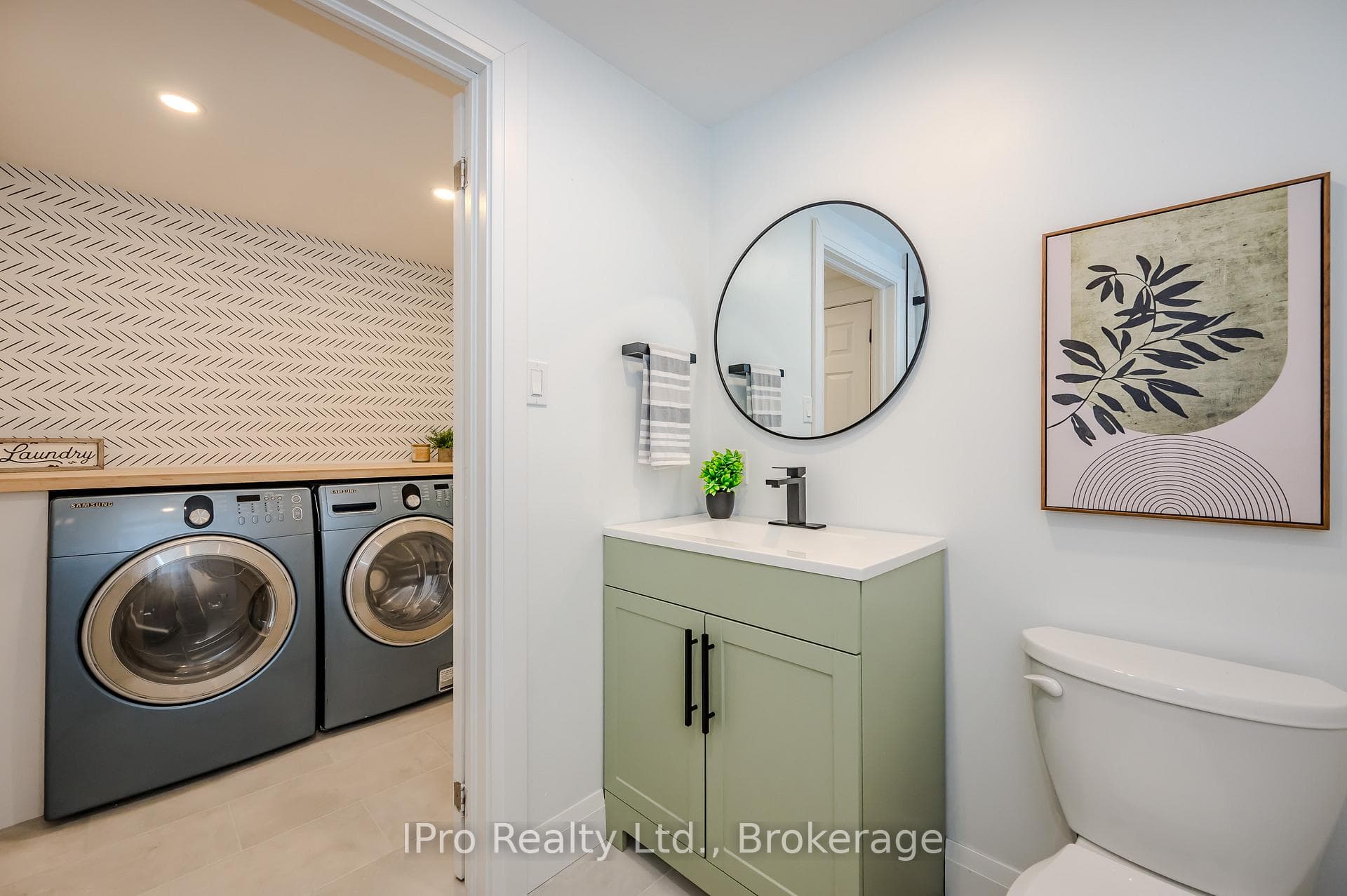 39 Dunhill Crescent photo 26