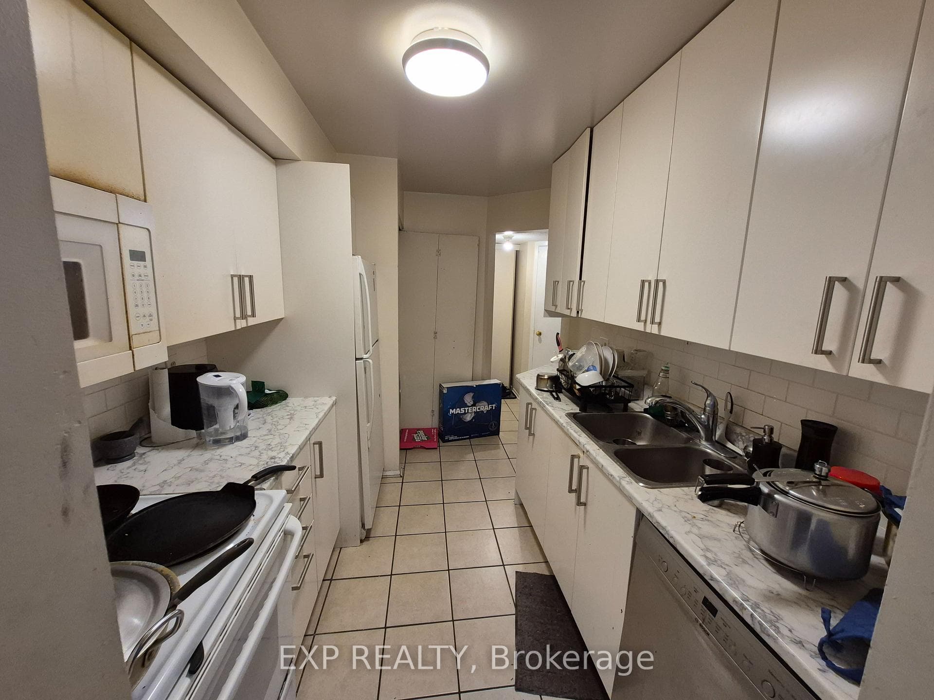 270 Lorry Greenberg Drive Unit 218 photo 4