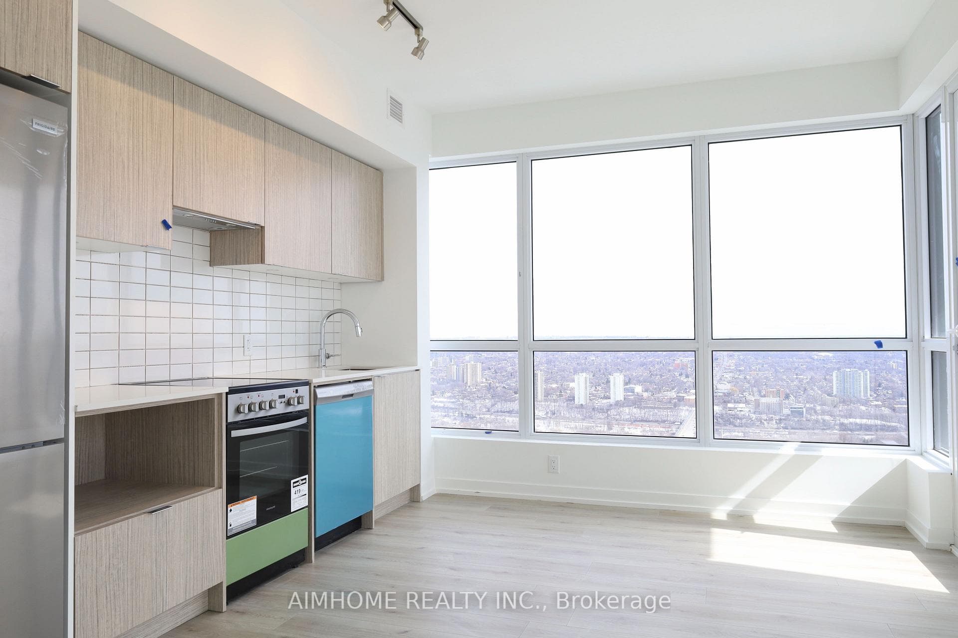 395 Bloor Street Unit 5010 photo 3