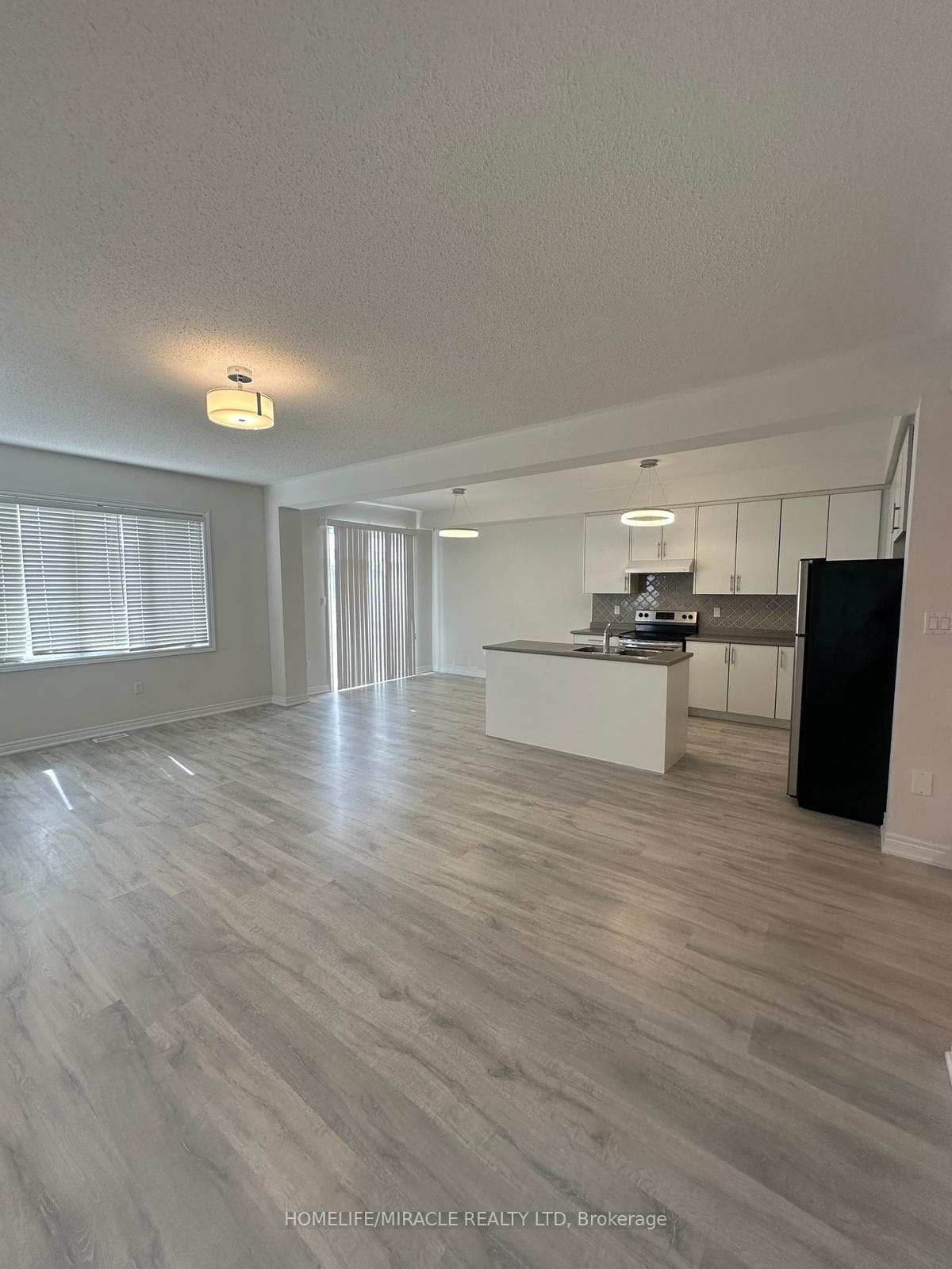 110 Gallagher Crescent photo 14