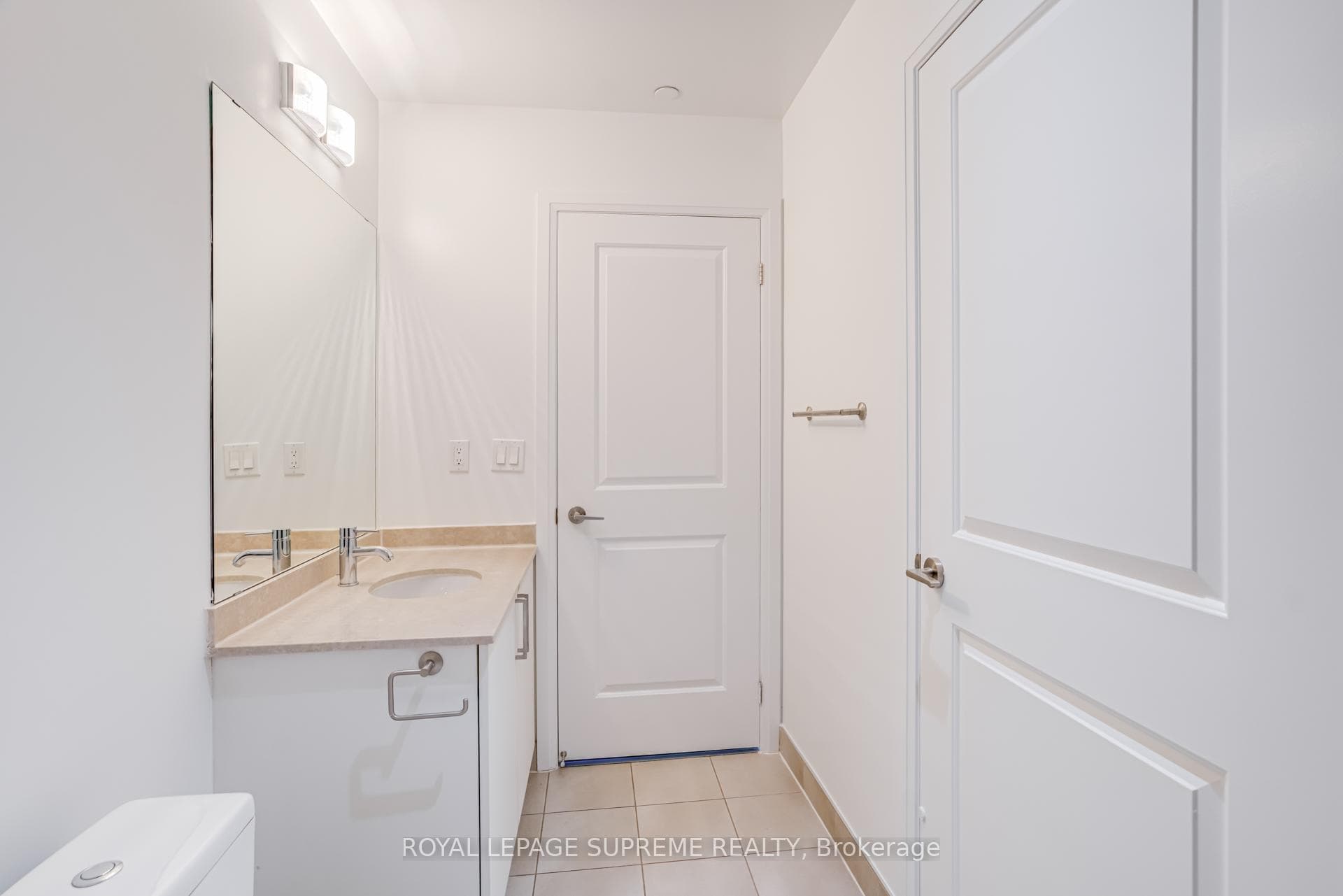 35 Fontenay Court Unit 703 photo 35