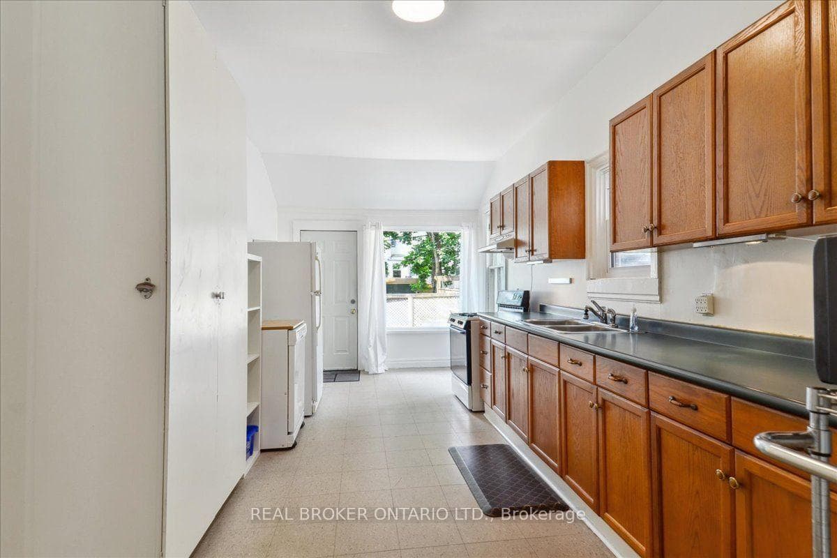 162 Jones Avenue photo 14