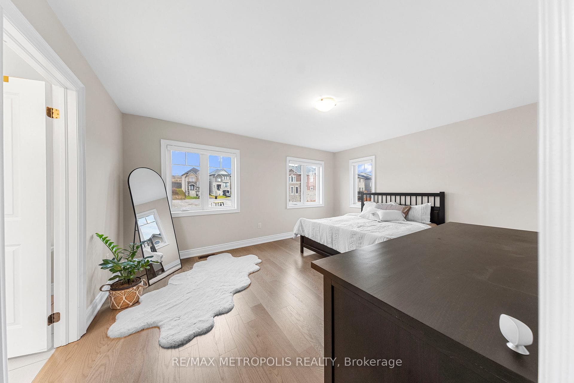 115 Kennedy Boulevard photo 26