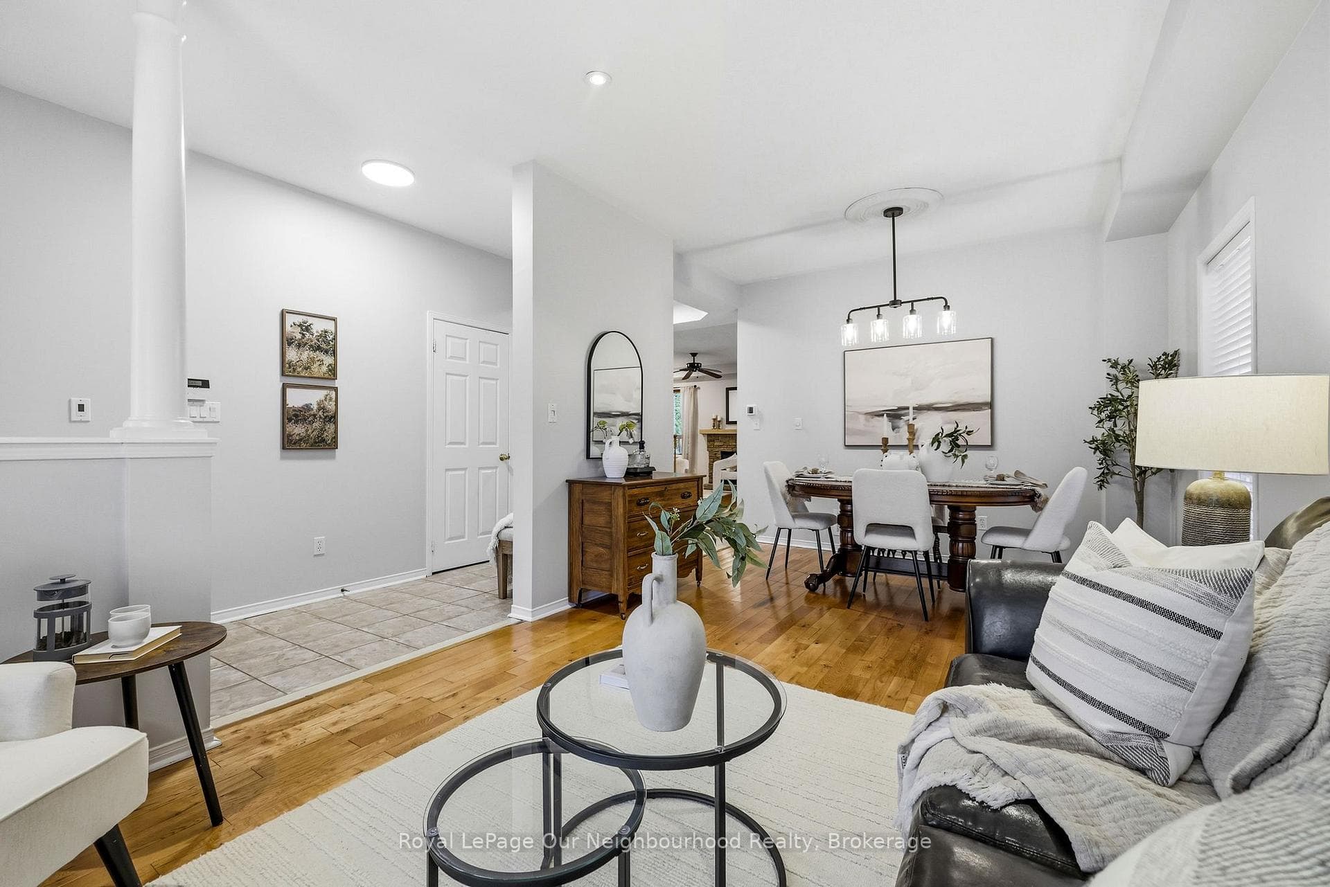 1090 Keswick Court photo 6