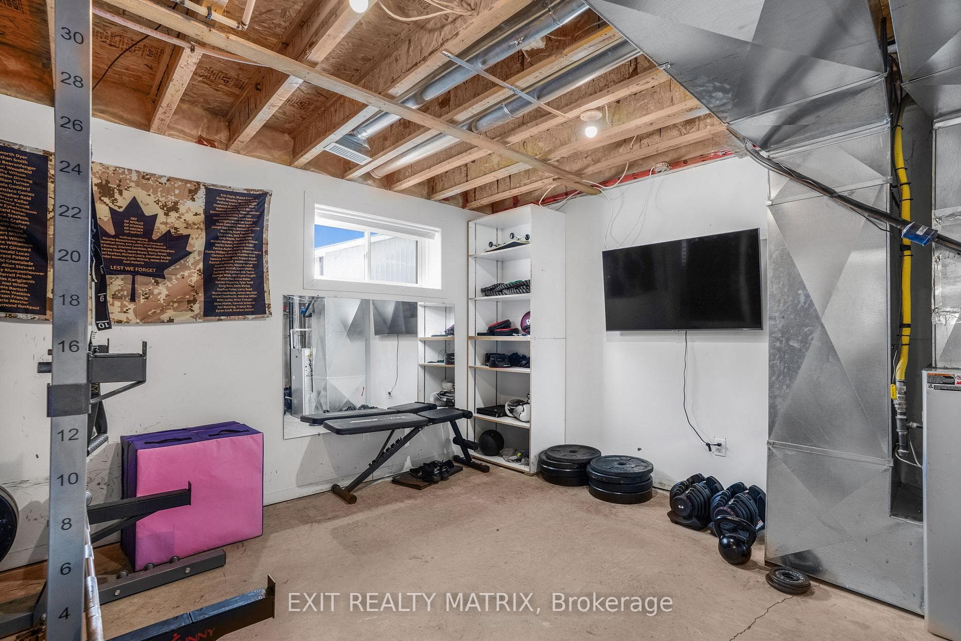 156 Longueuil Street photo 26