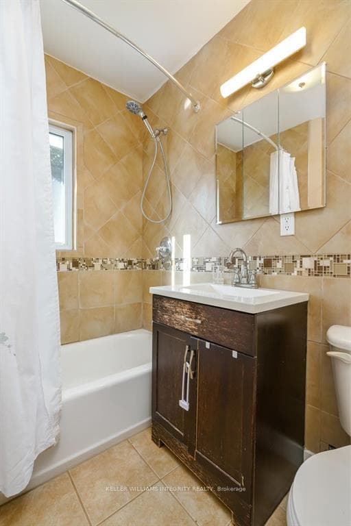 1505 JANE Street photo 8