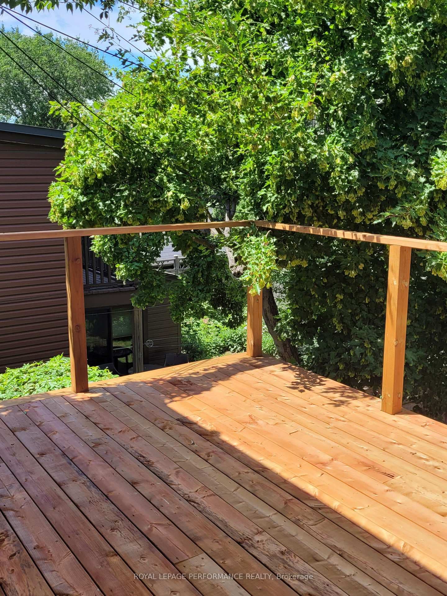 Large, new upper deck
