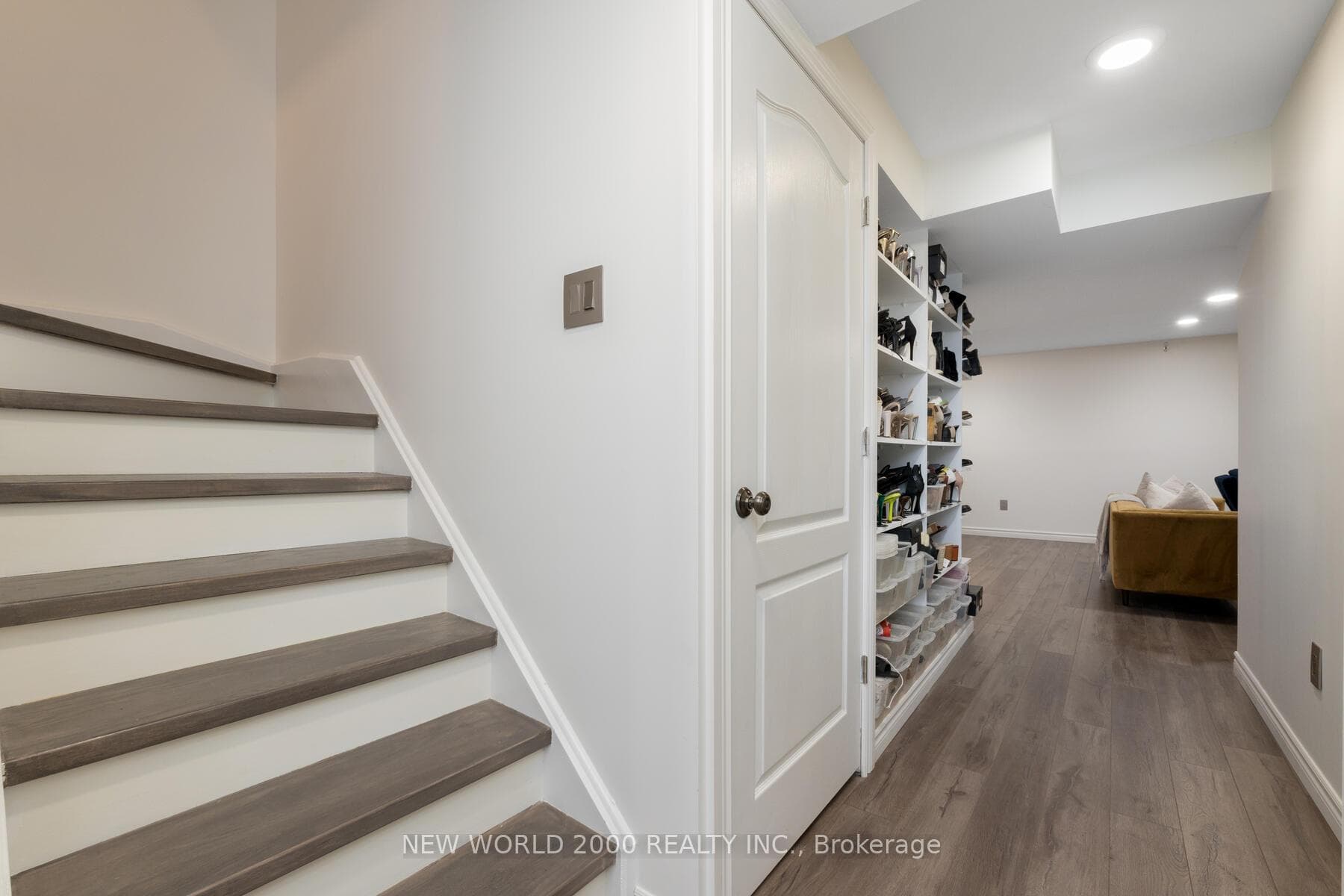 784 Johnson Heights photo 34