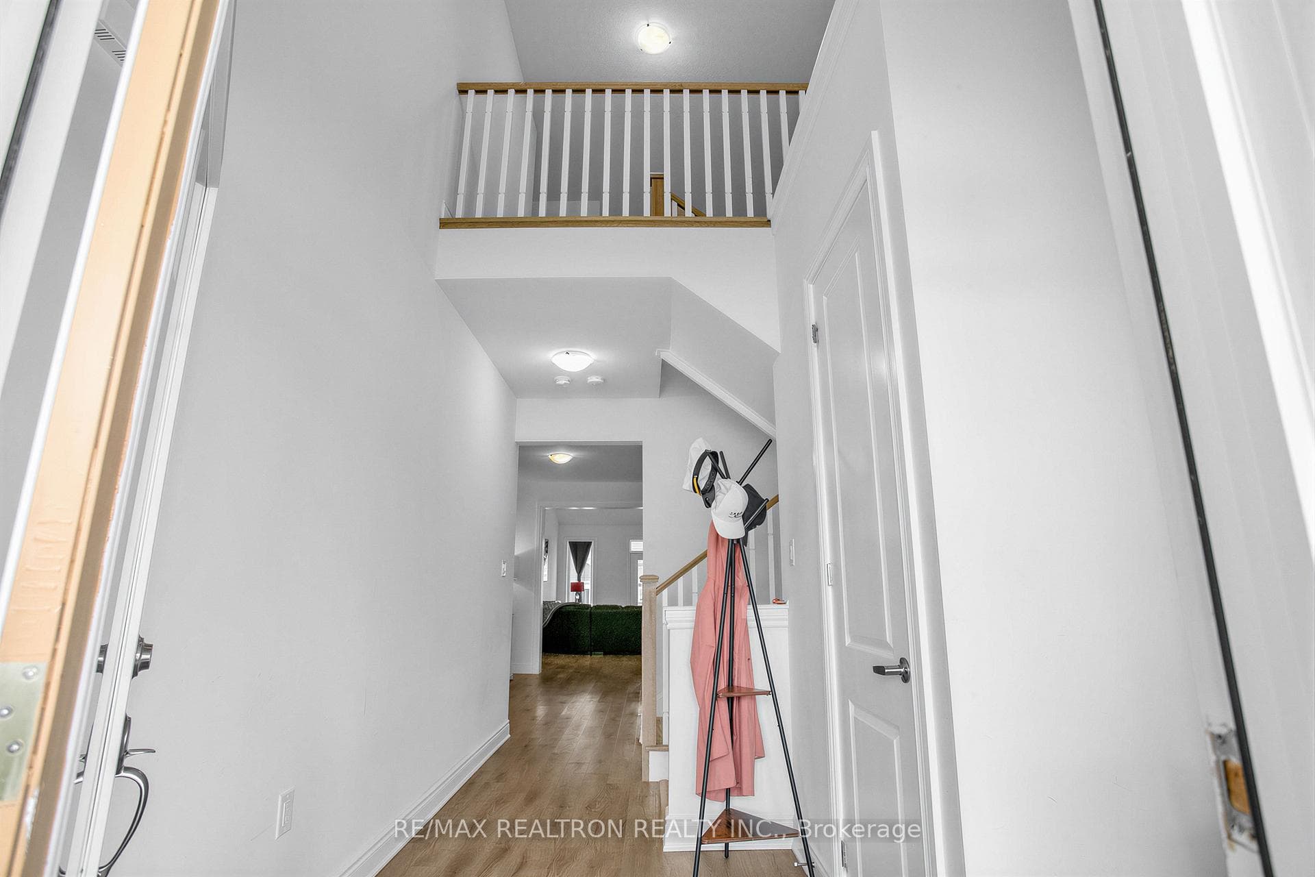 38 Chambery Street photo 6