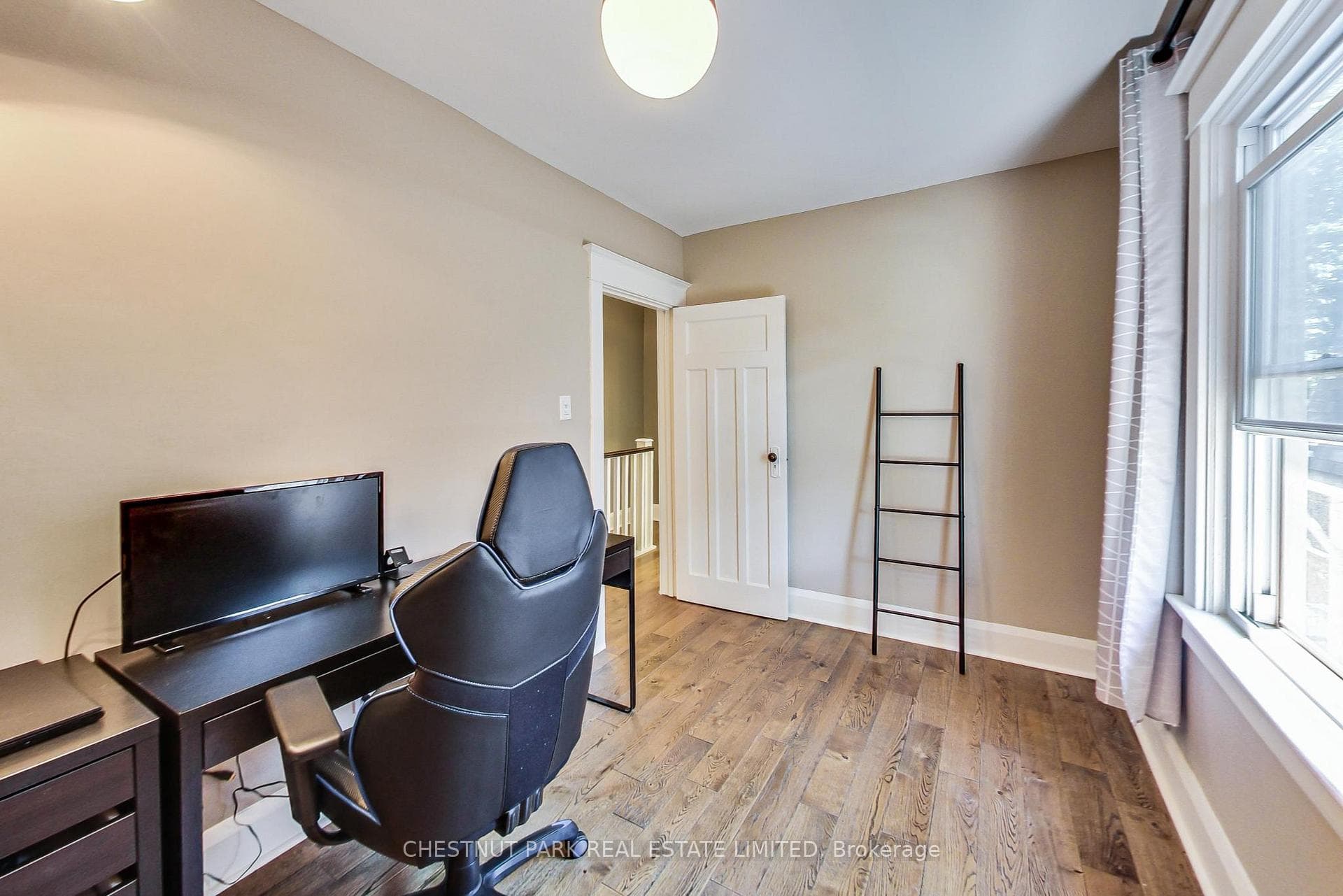 205 Browning Avenue photo 25