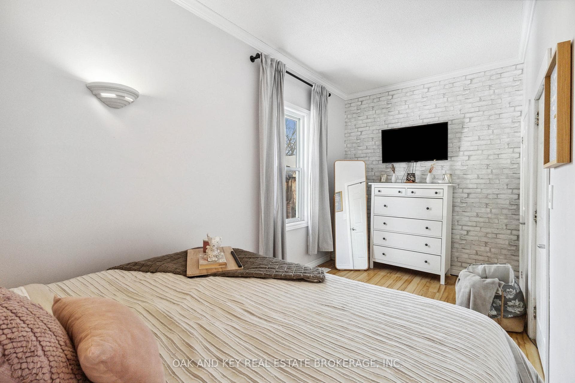 118 Stuart Street photo 26