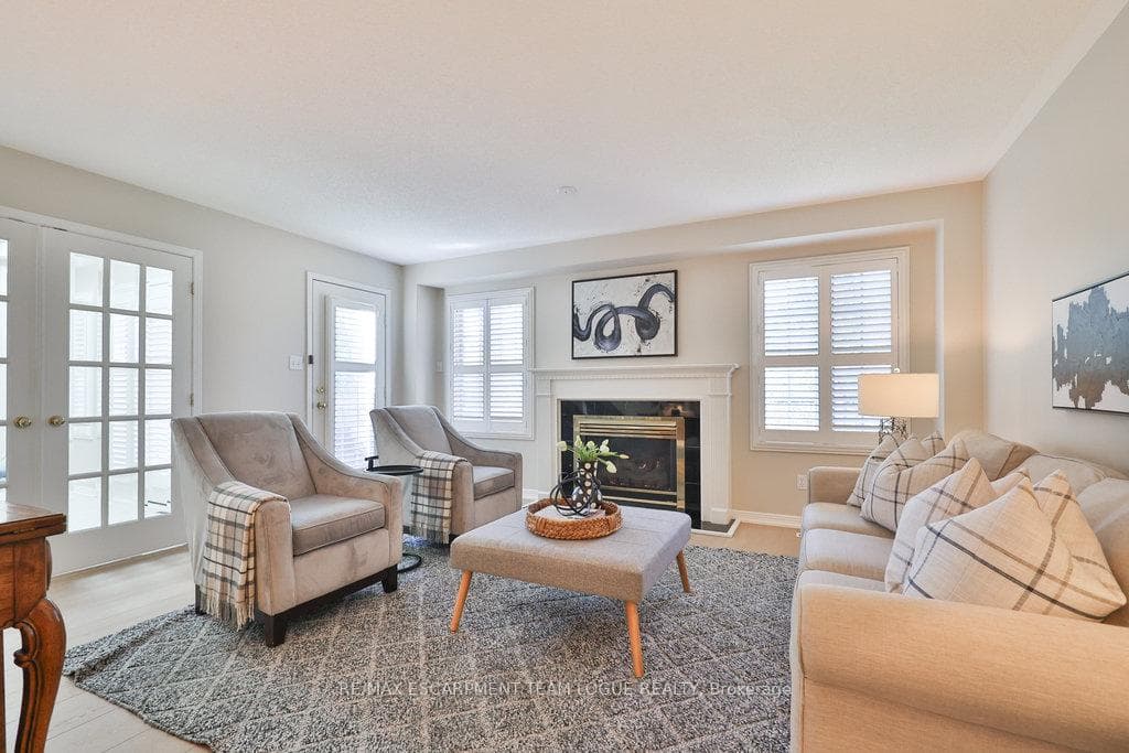 2165 Country Club Drive Unit 16 photo 15