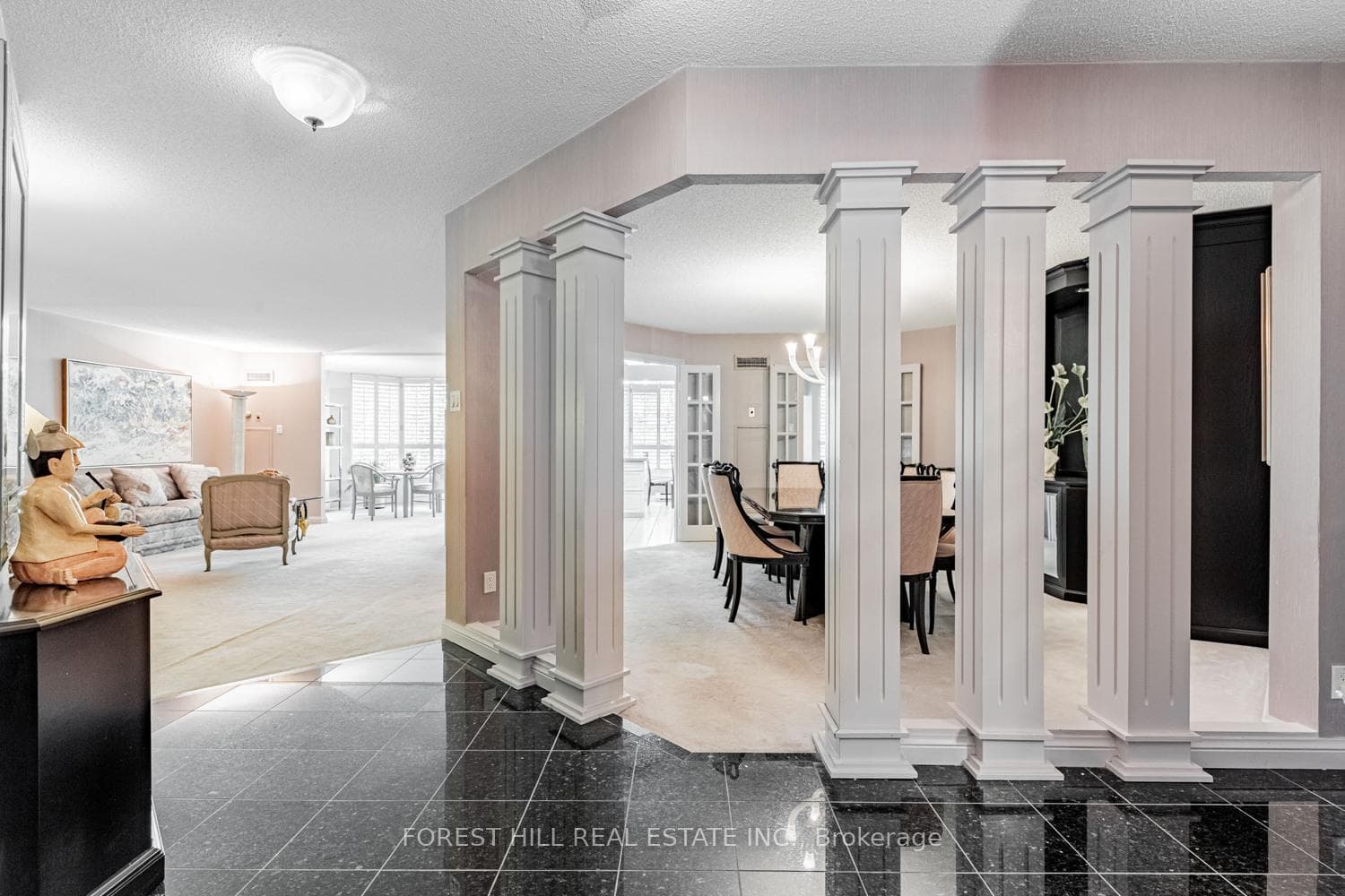 3800 Yonge Street Unit 717 photo 2