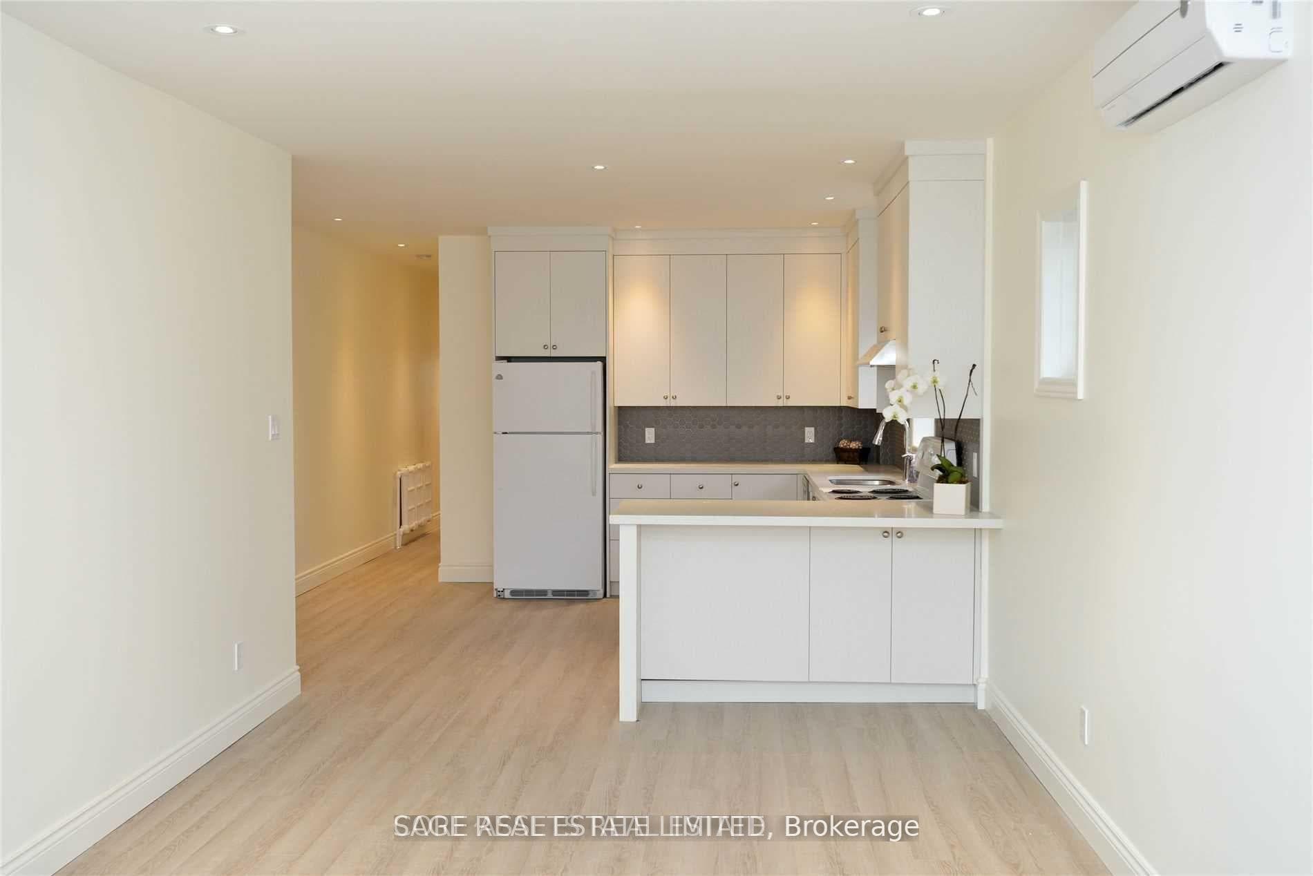 118 Braemar Avenue Unit 3 photo 6