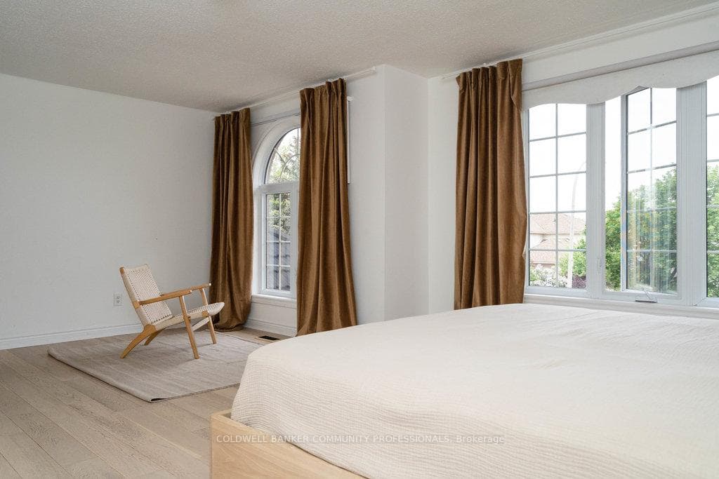 23 Princess Boulevard photo 18