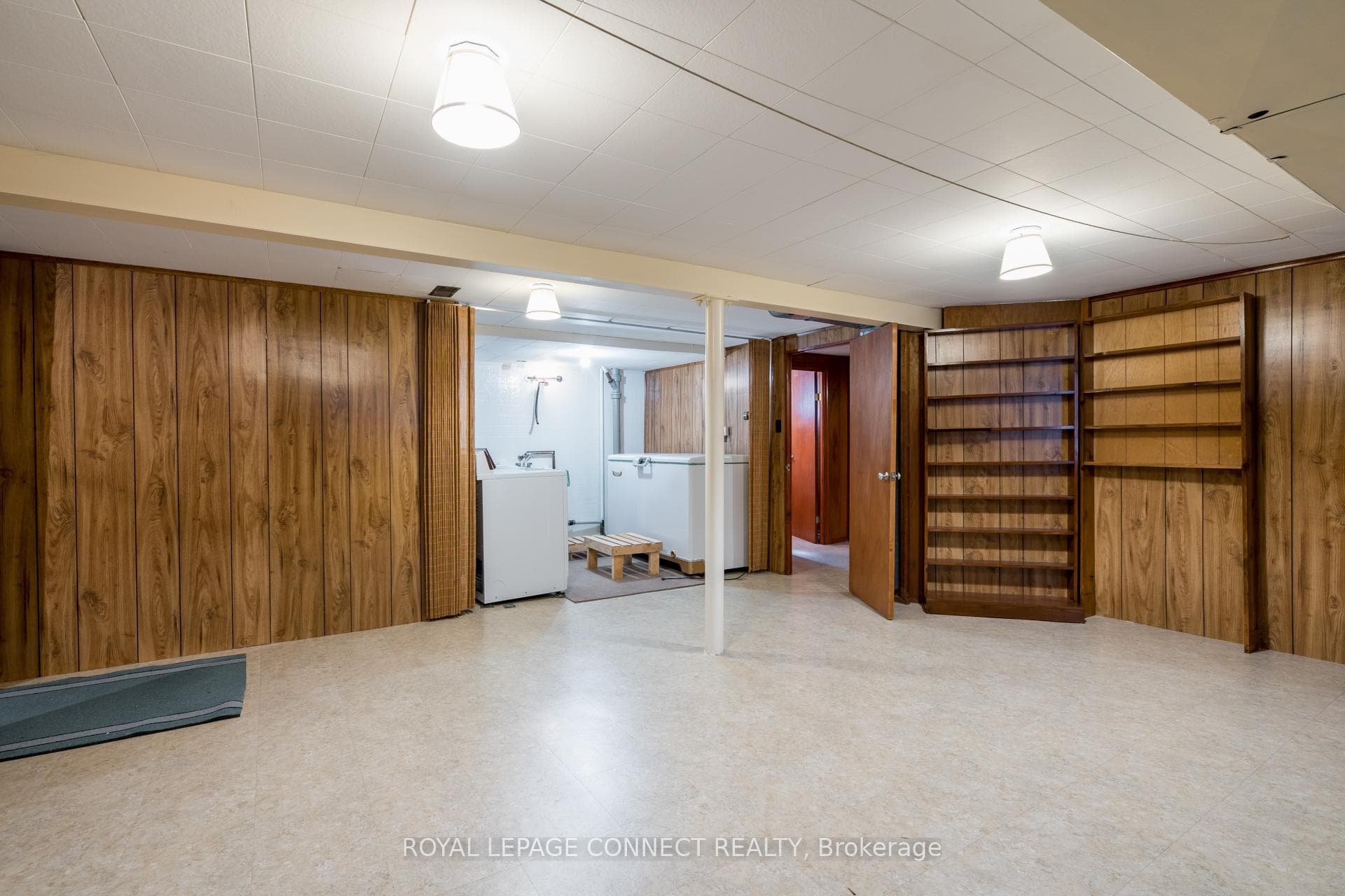 12 Sedgewick Crescent photo 18