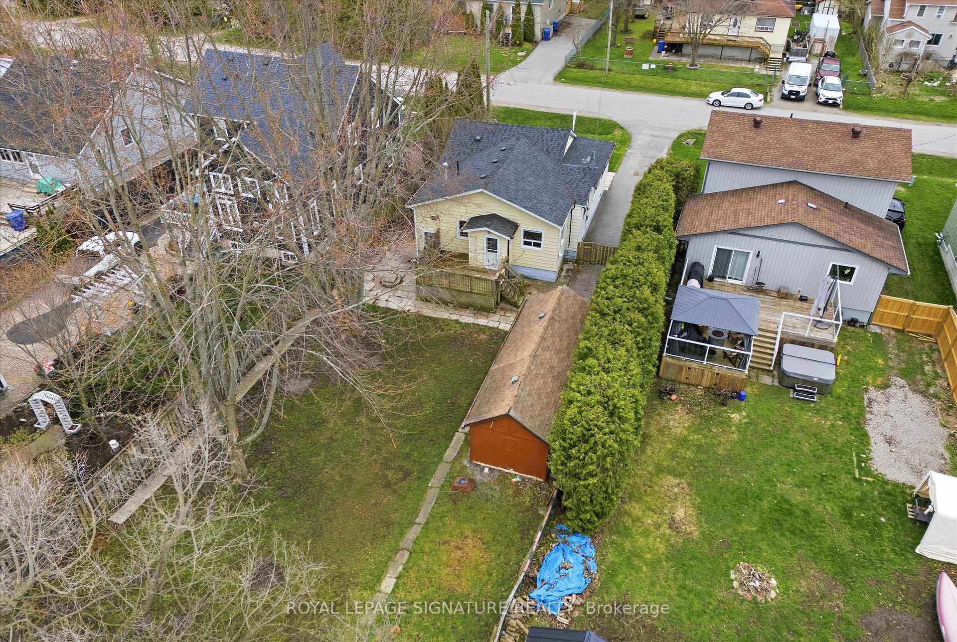 54 Farley Circle photo 36