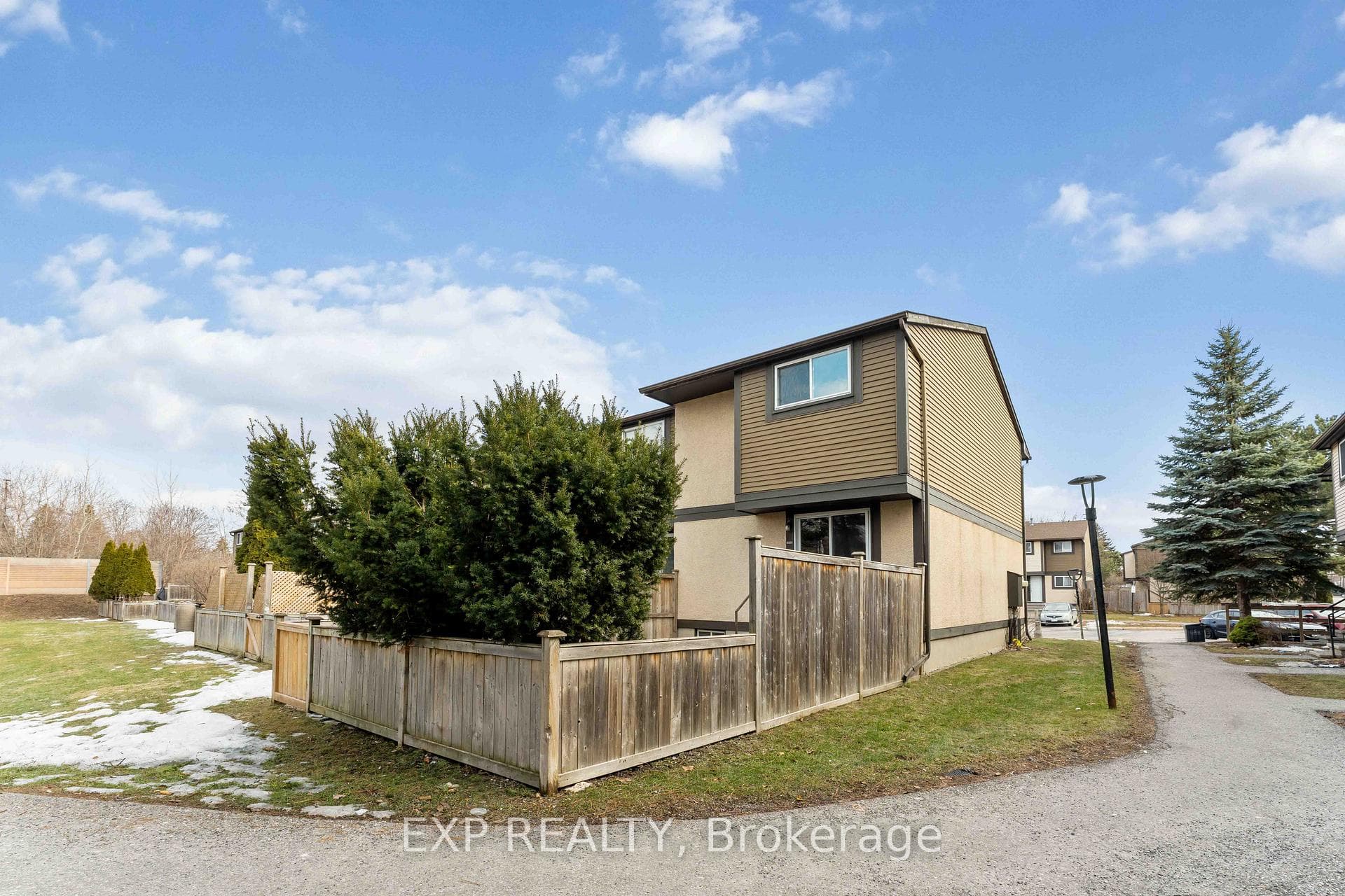 2659 Pimlico Crescent Unit 25 photo 20
