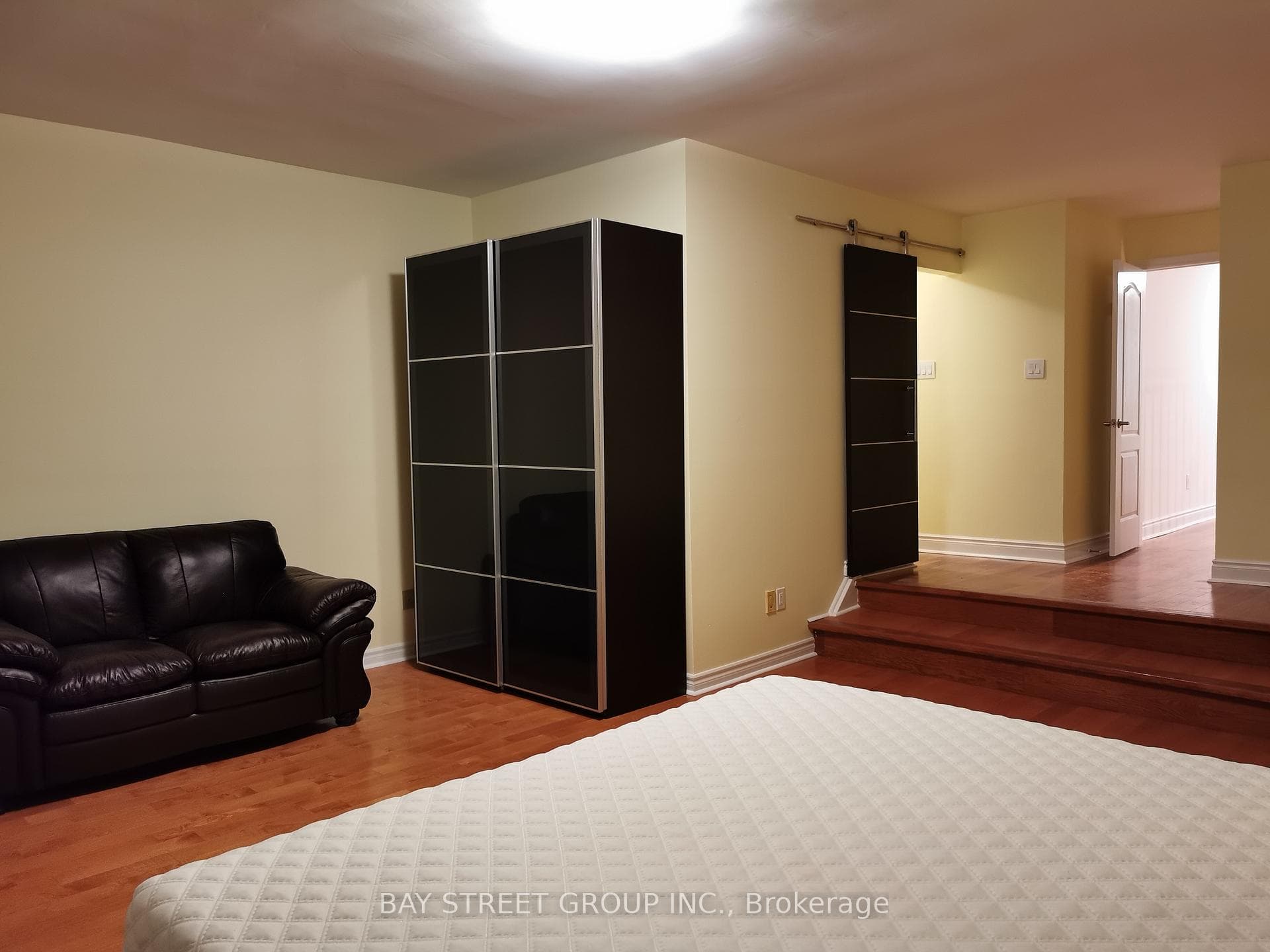 138 Rosedale Heights Drive photo 7